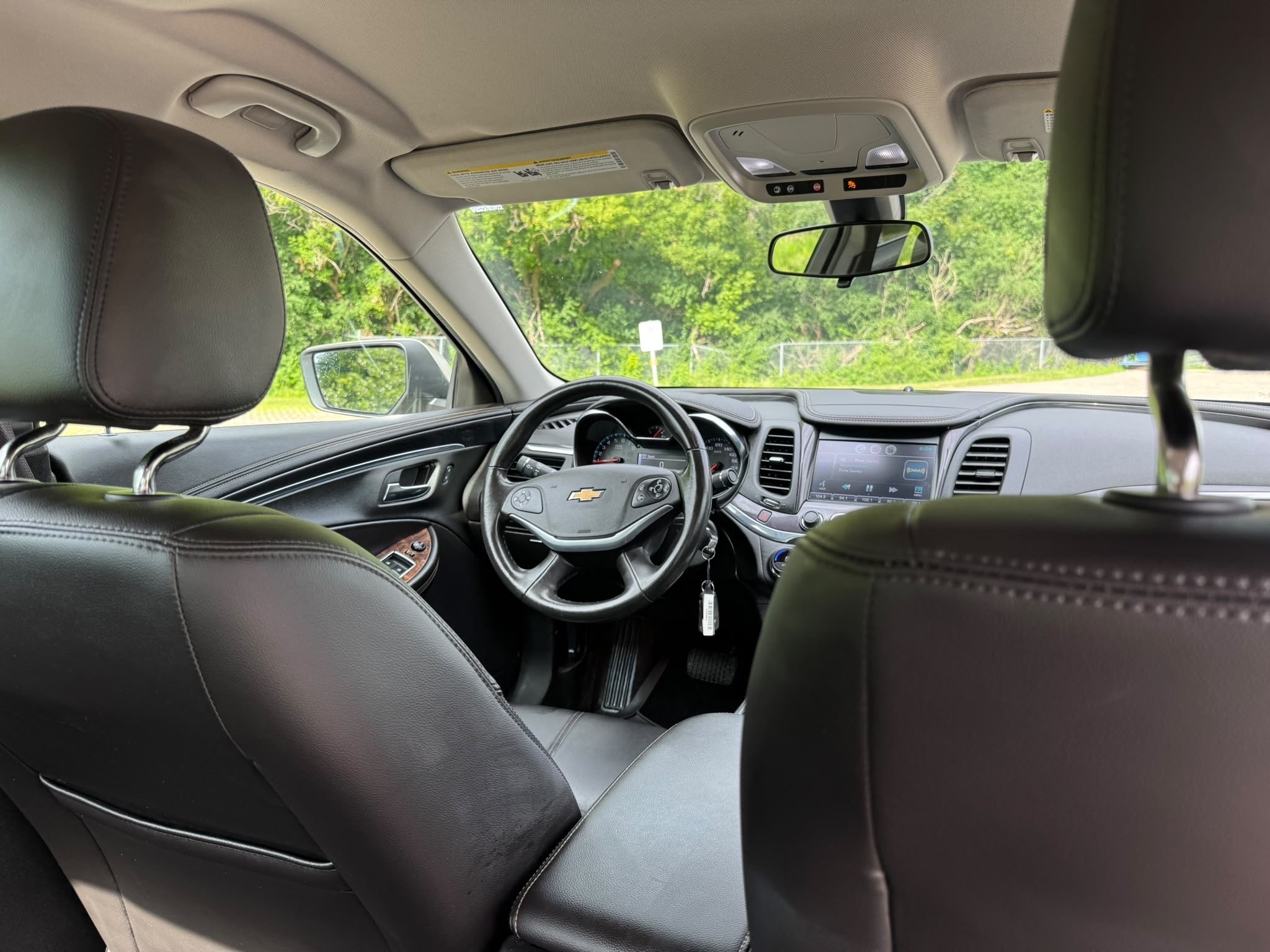 /canadacars/2015-Chevrolet-Impala-24768534888458116.jpg