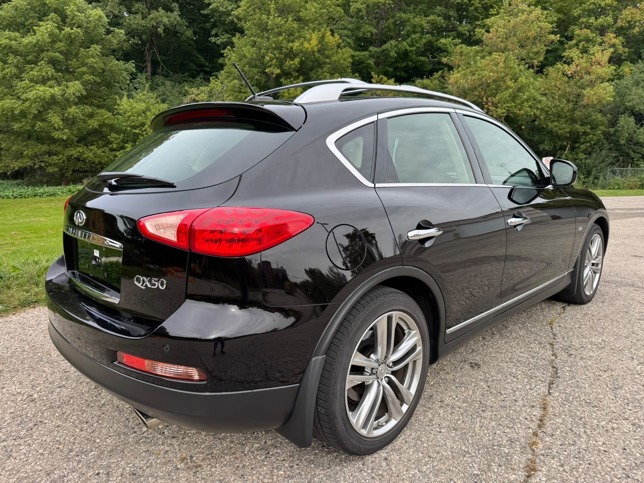 /canadacars/2015-Infiniti-QX50-03986271954543774.jpg
