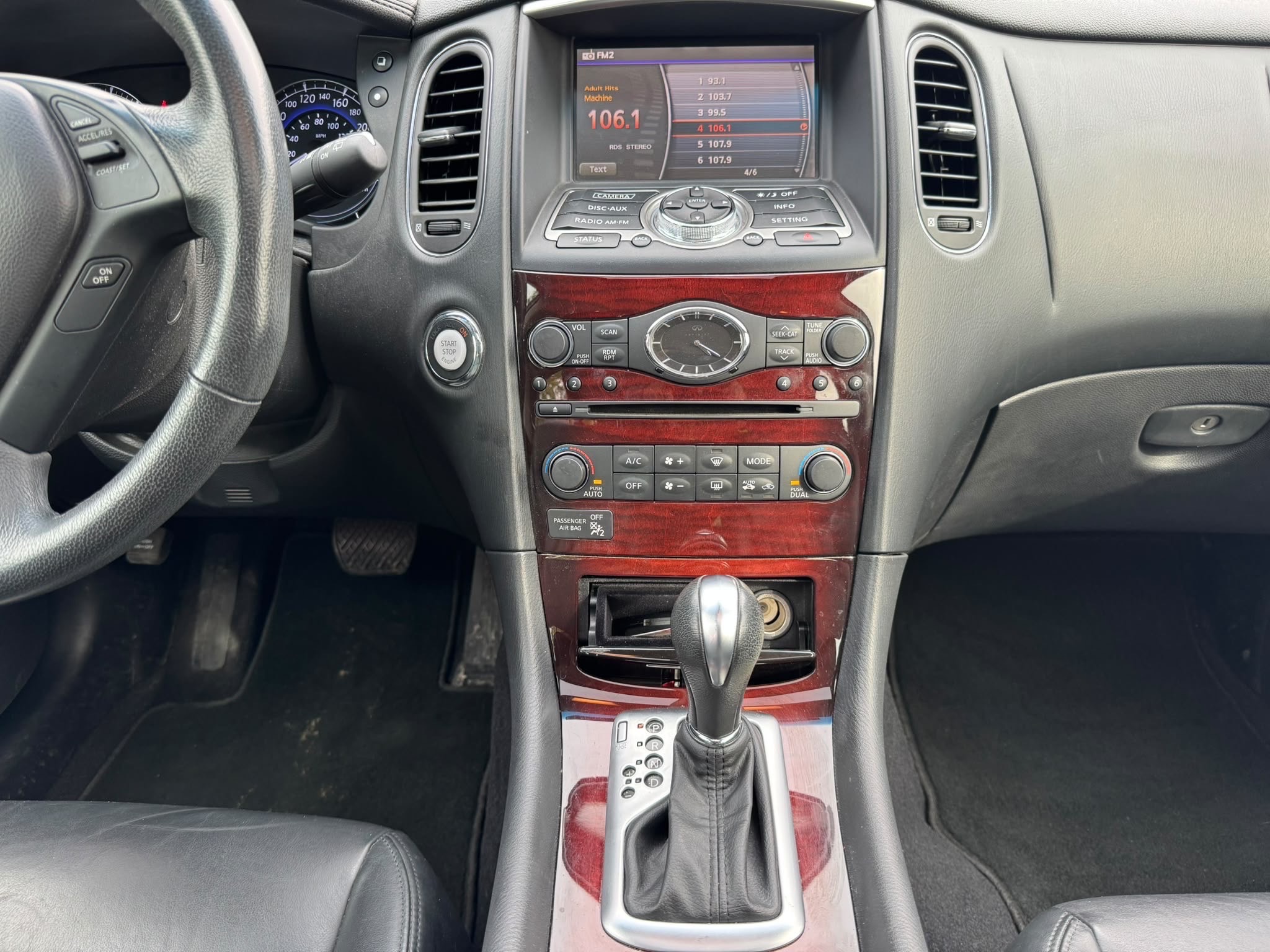 /canadacars/2015-Infiniti-QX50-10220347967277021.jpg