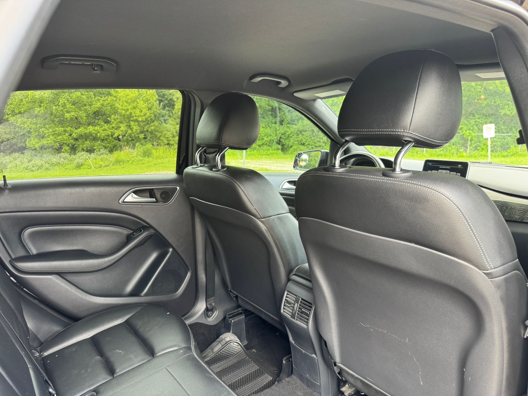 /canadacars/2015-Mercedes-Benz-B-Class-7716991808878708.jpg