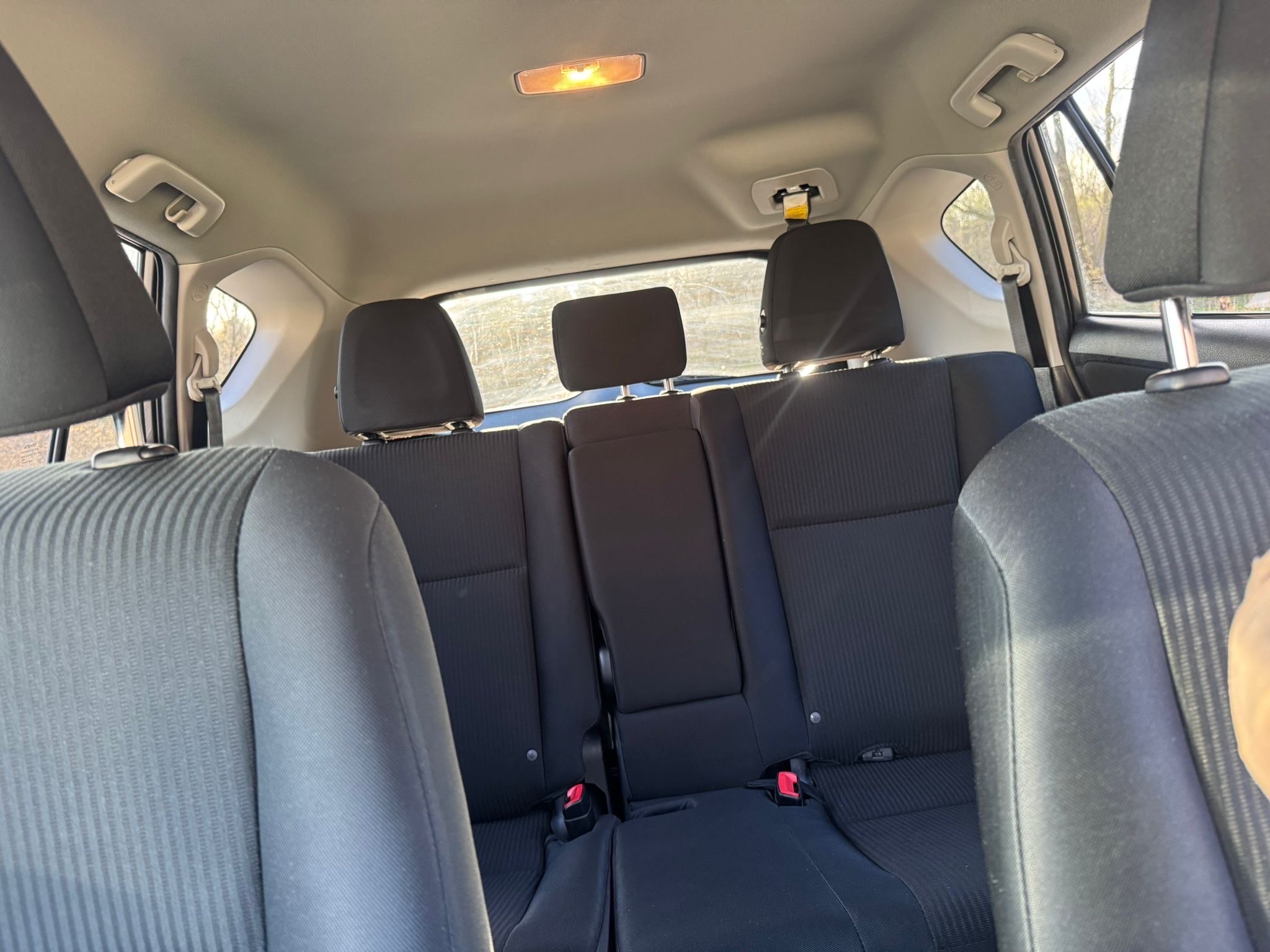 /canadacars/2015-Toyota-RAV4-8485308736359871.jpg