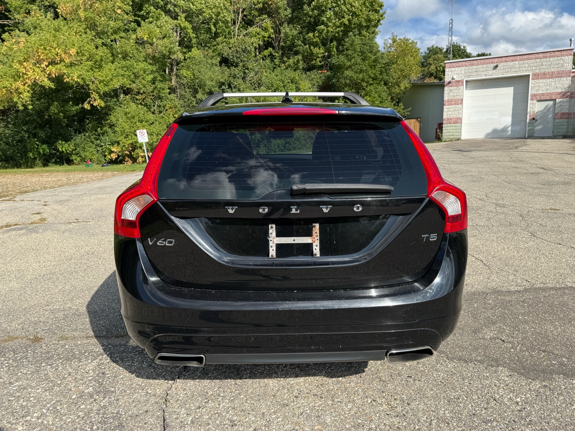 /canadacars/2015-Volvo-V60-7784674276651538.jpg