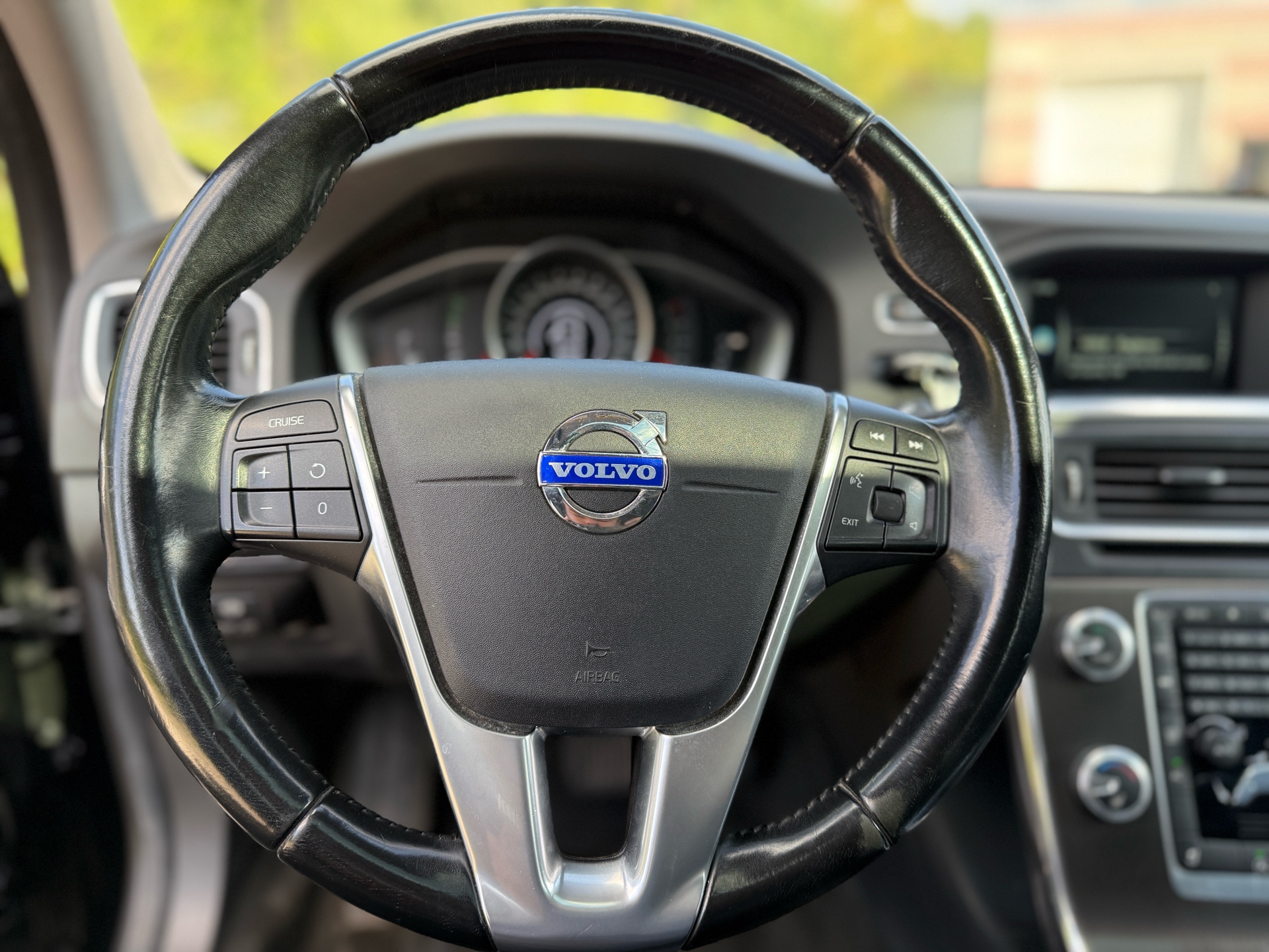 /canadacars/2015-Volvo-V60-8063124320993653.jpg