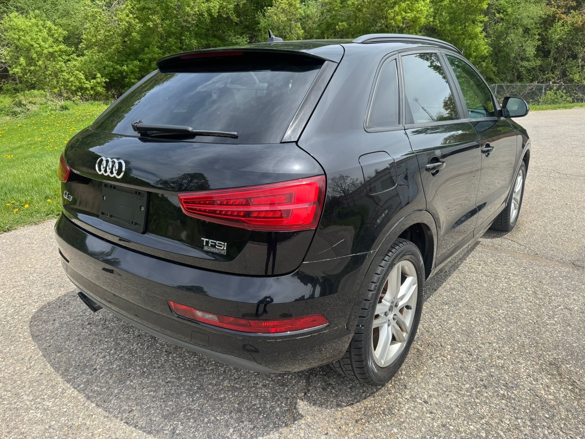 /canadacars/2016-Audi-Q3-27208763711624817.jpg