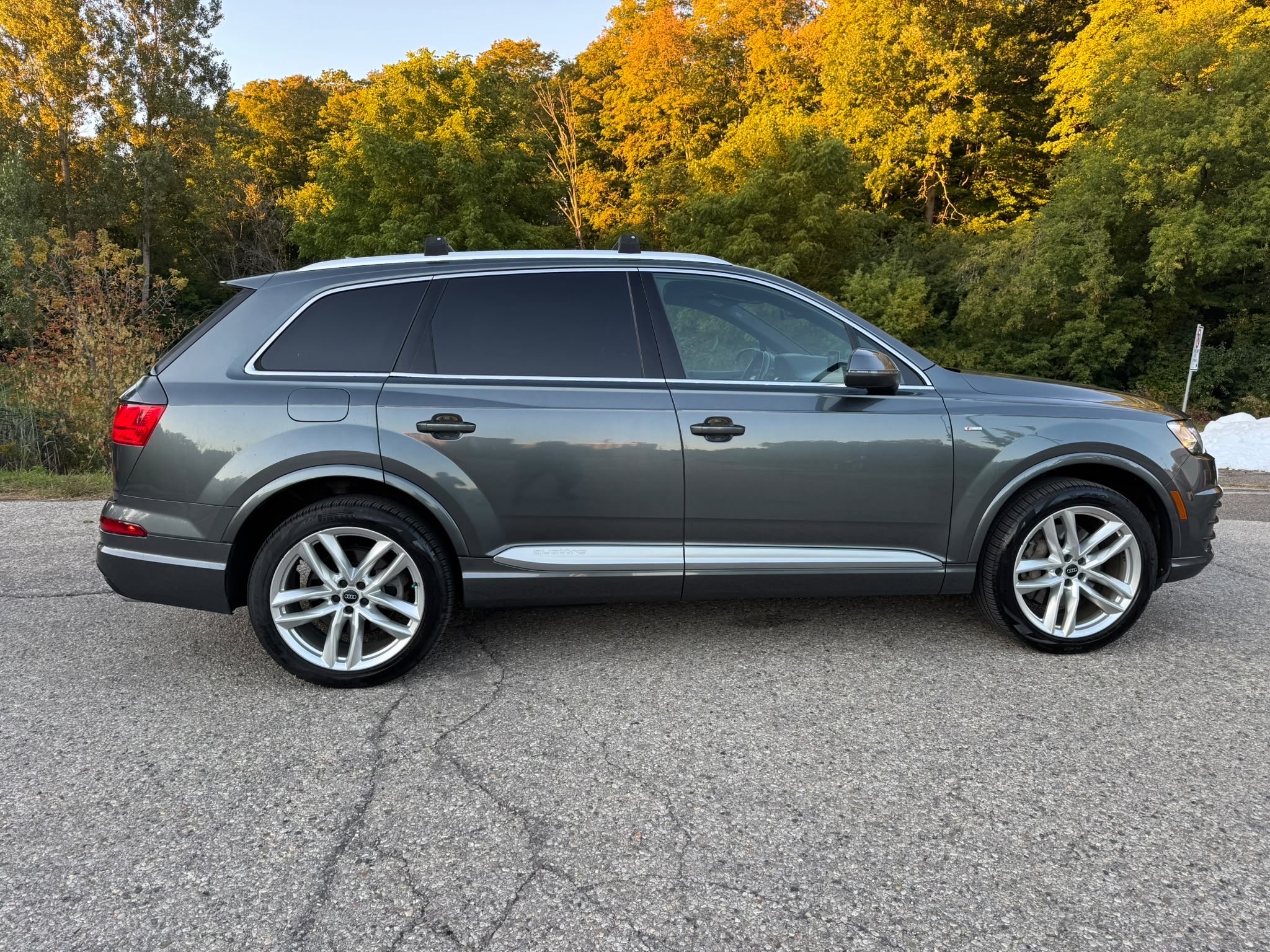/canadacars/2017-Audi-Q7-984355828177047.jpg