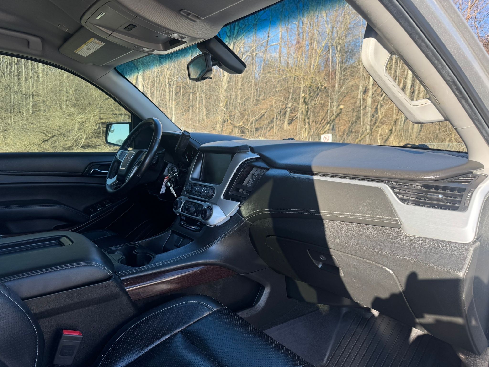 /canadacars/2017-GMC-YukonXL-6684958971091373.jpg