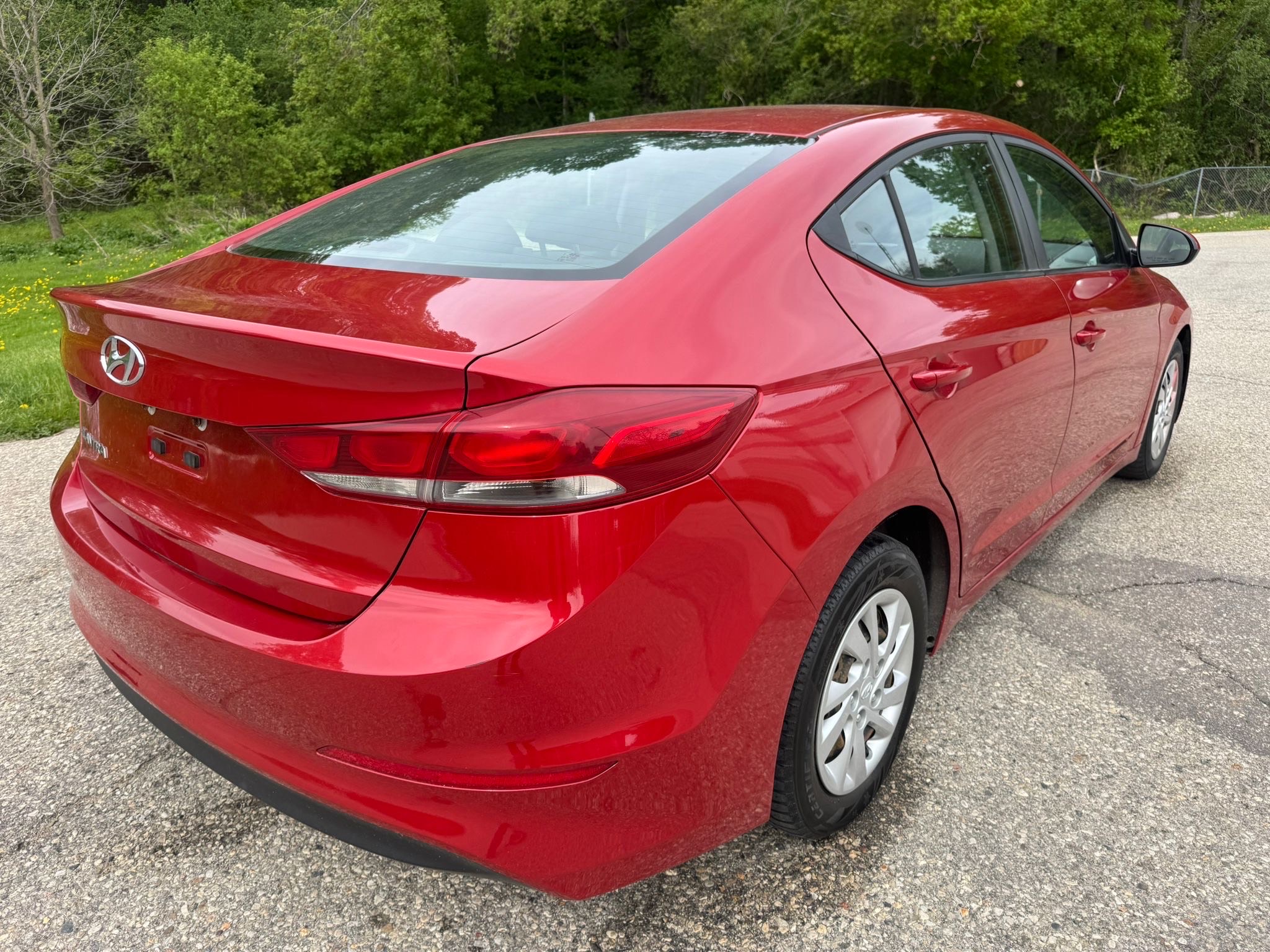 /canadacars/2017-Hyundai-Elantra-2376940718403866.jpg
