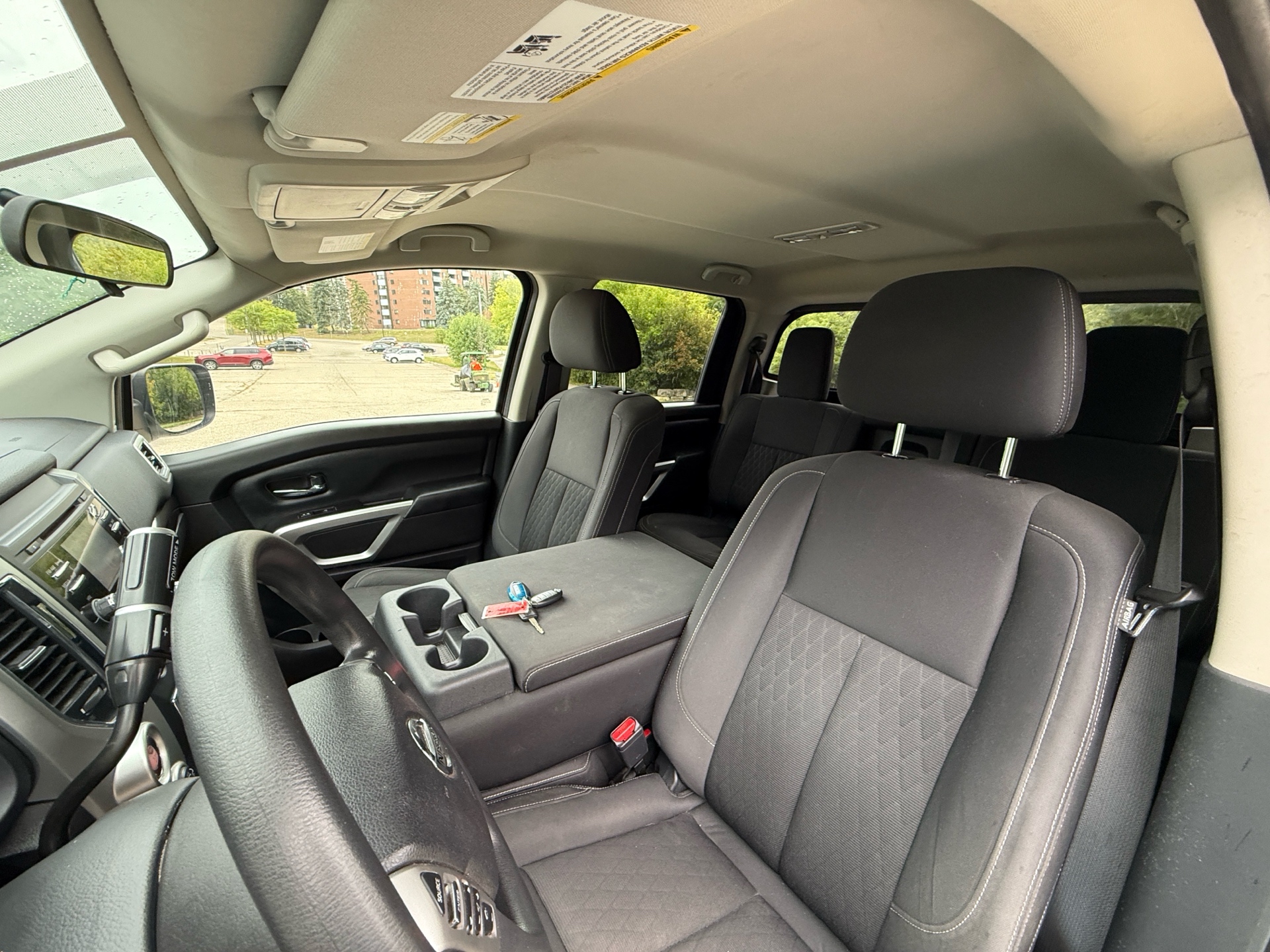 /canadacars/2017-Nissan-Titan-23721843299022383.jpg