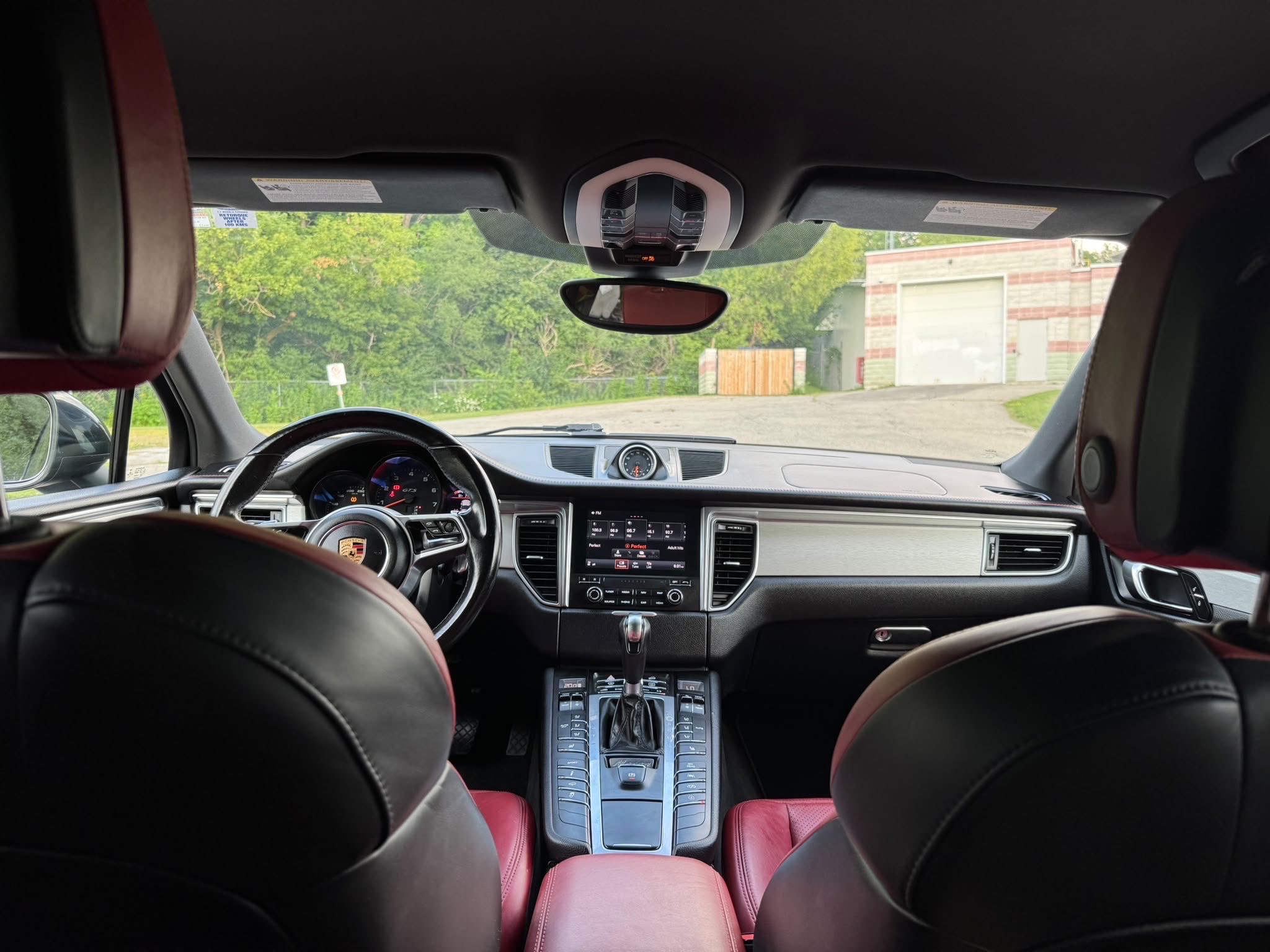 /canadacars/2017-Porsche-Macan-35554291174372166.jpg