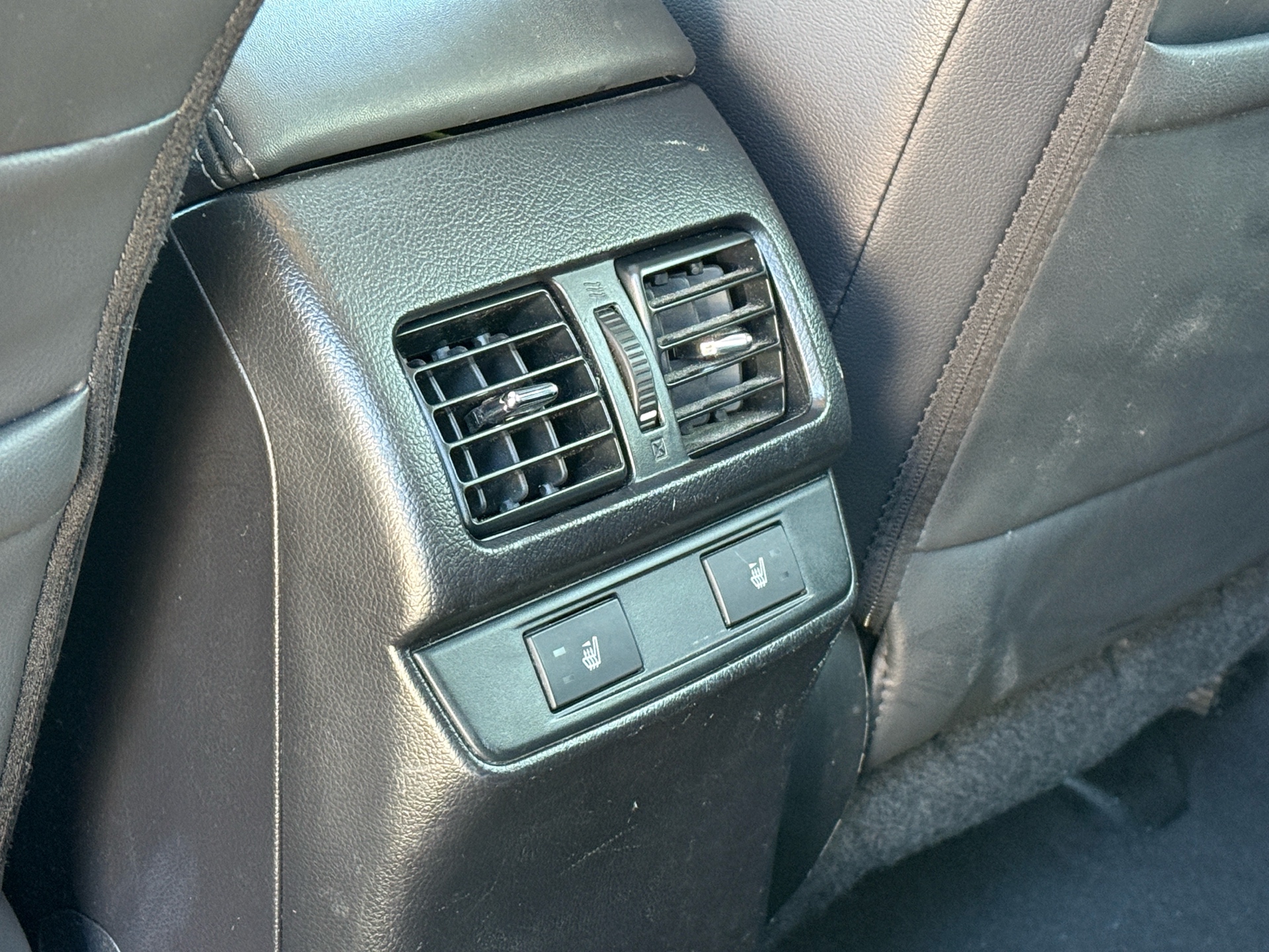 /canadacars/2017-Subaru-Outback-563578793060554.jpg