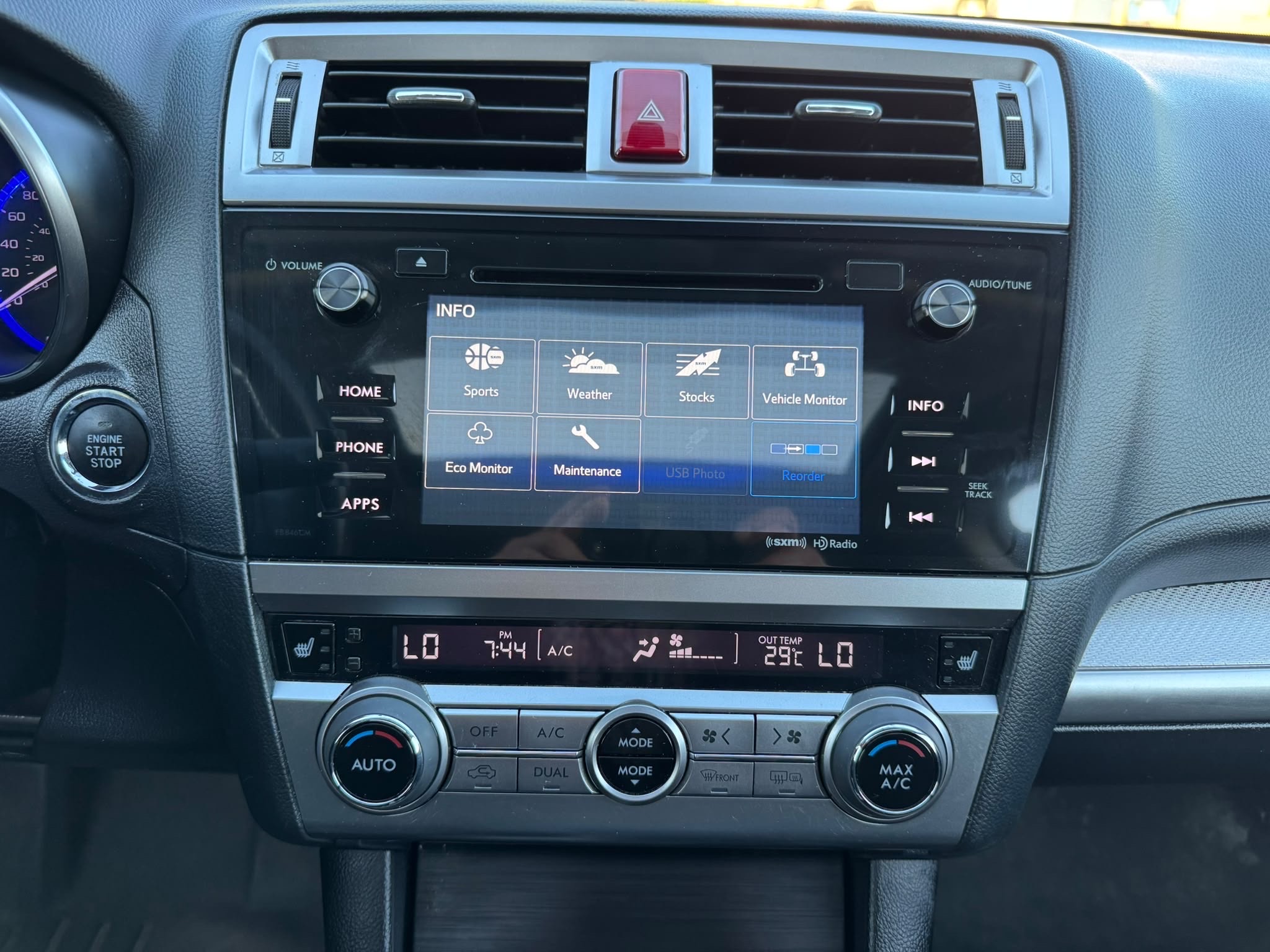 /canadacars/2017-Subaru-Outback-956853671030695.jpg