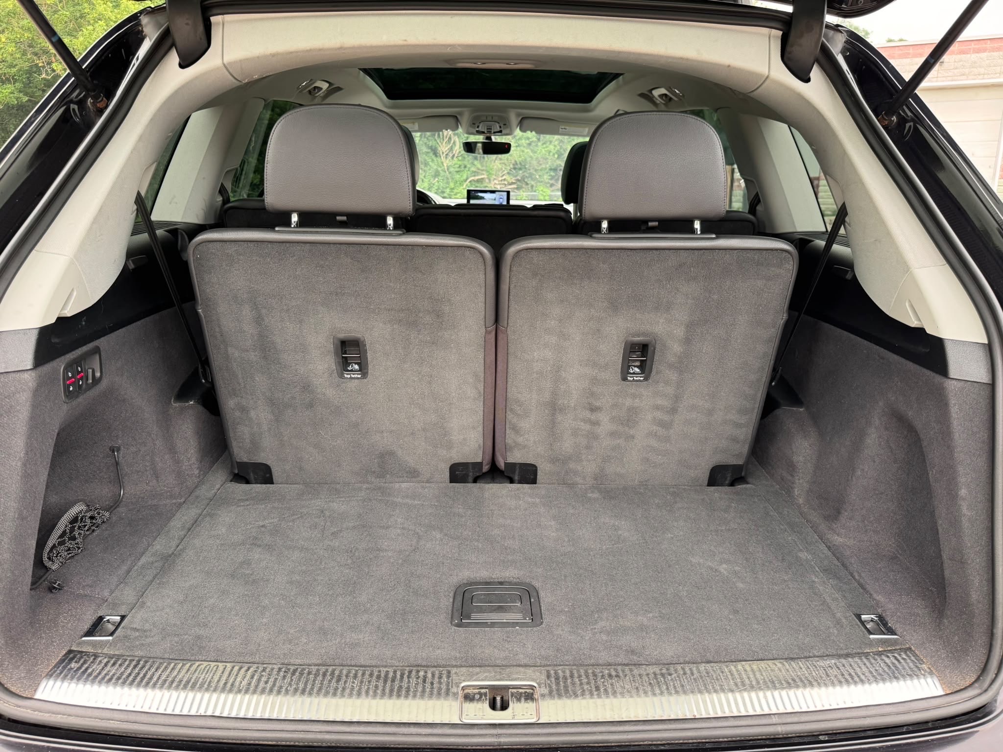 /canadacars/2018-Audi-Q7-1767352889561462.jpg