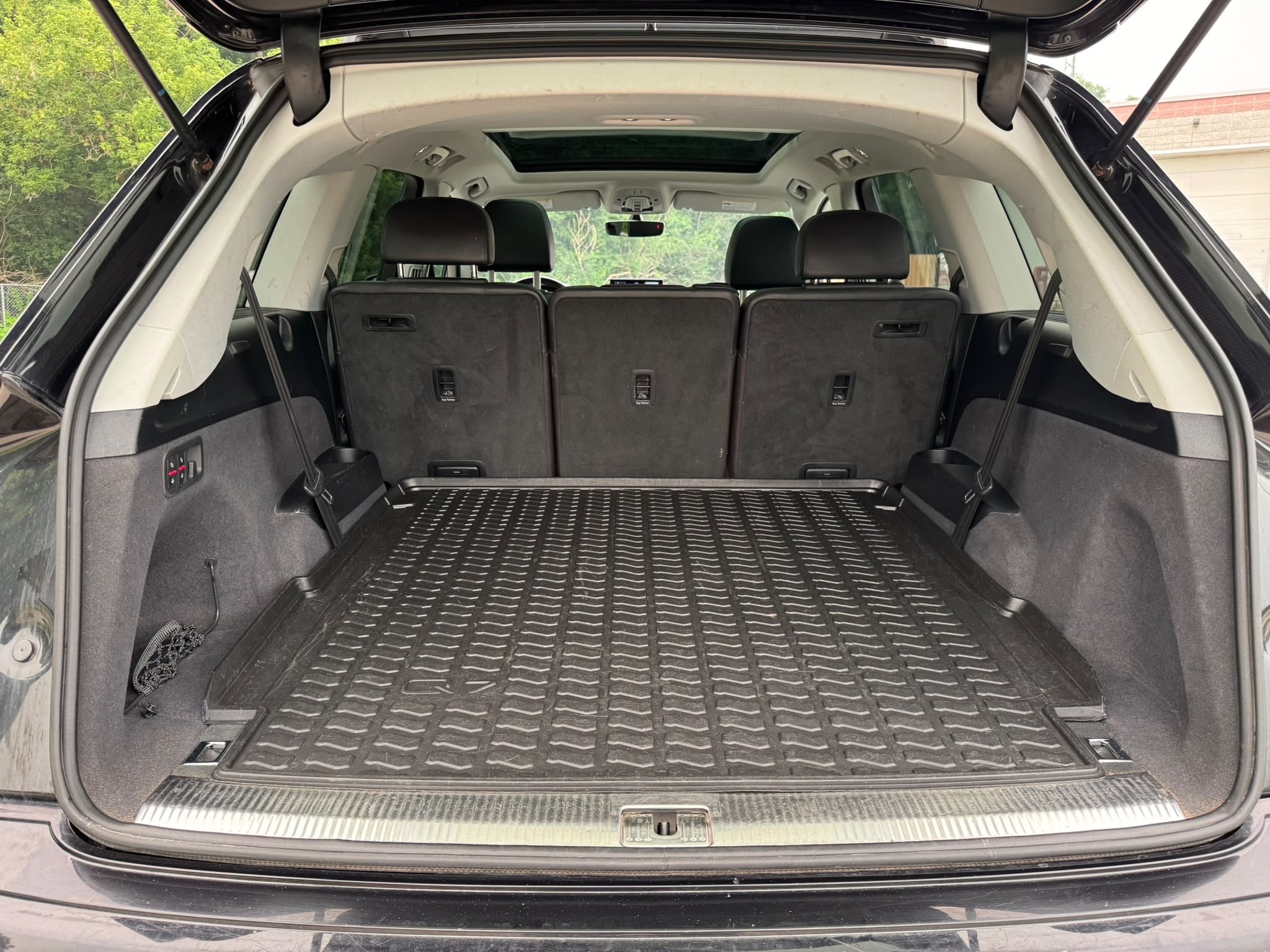 /canadacars/2018-Audi-Q7-25344644290898066.jpg