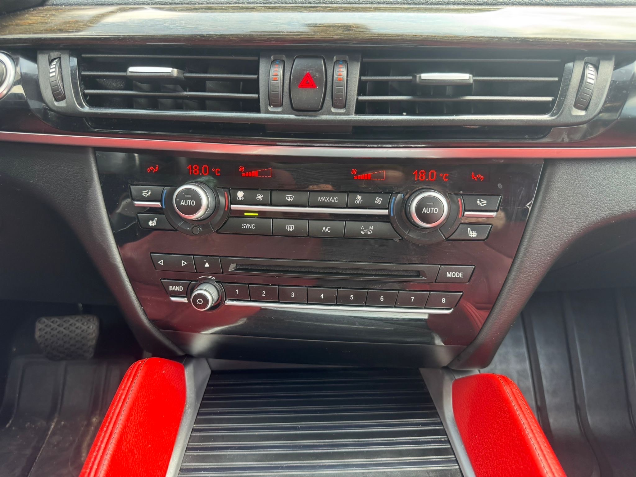 /canadacars/2018-BMW-X6-005546265155639274.jpg