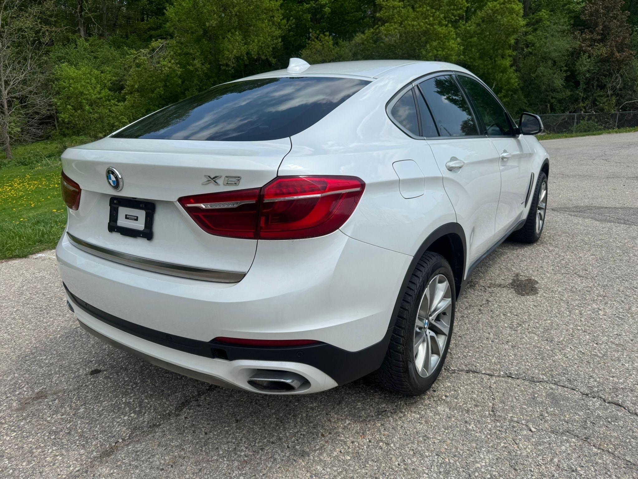 /canadacars/2018-BMW-X6-8183050572170758.jpg
