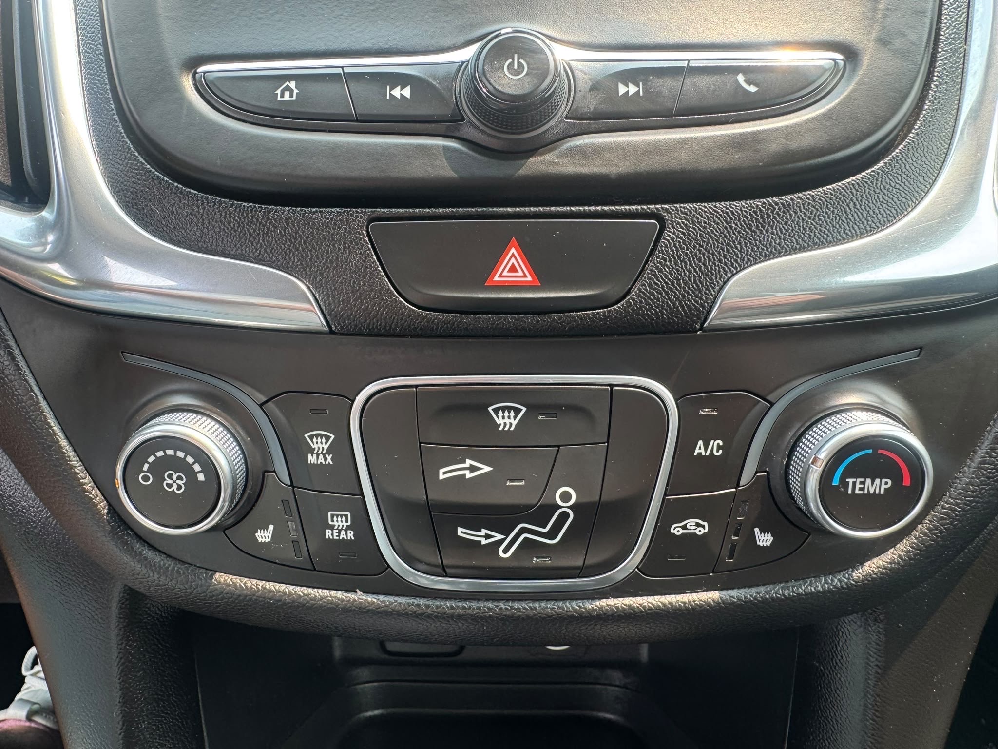 /canadacars/2018-Chevrolet-Equinox-9032431245826615.jpg