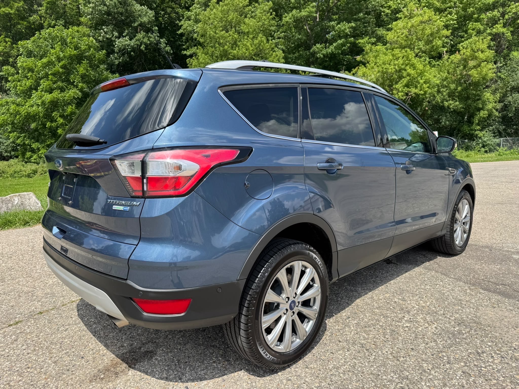 /canadacars/2018-Ford-Escape-7374286591575514.jpg