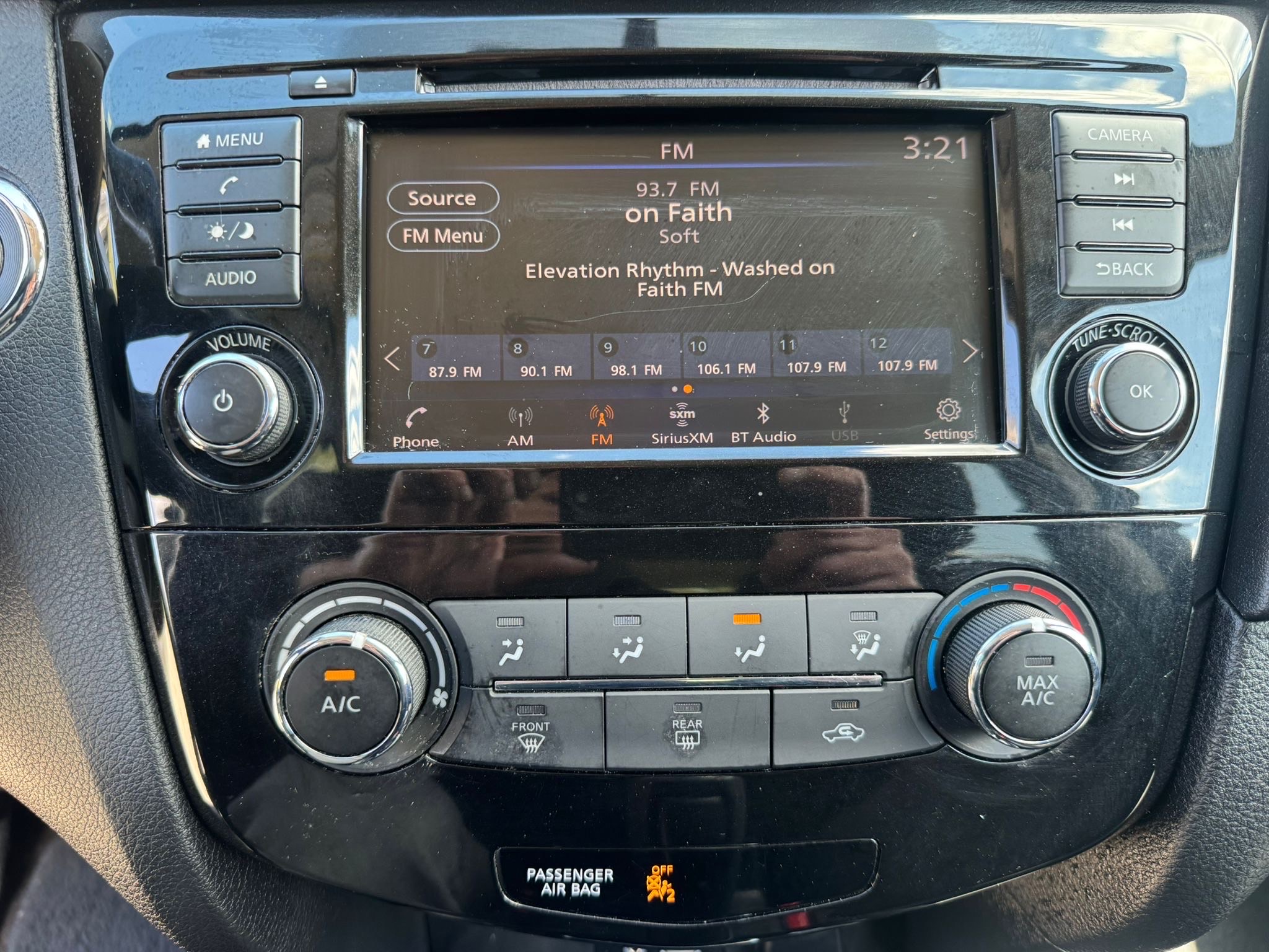/canadacars/2018-Nissan-Rogue-6711380381030043.jpg