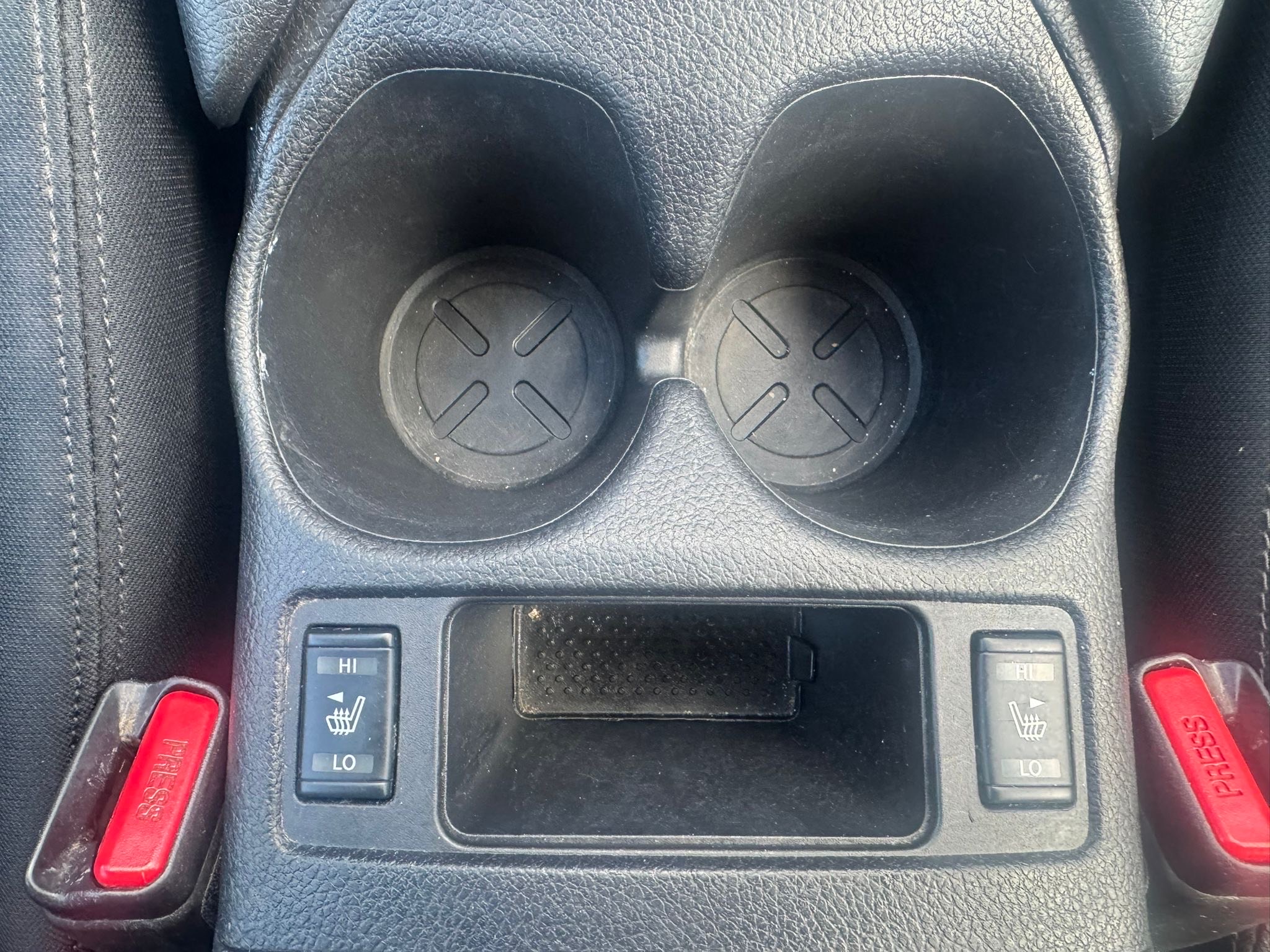 /canadacars/2018-Nissan-Rogue-8093766872926336.jpg