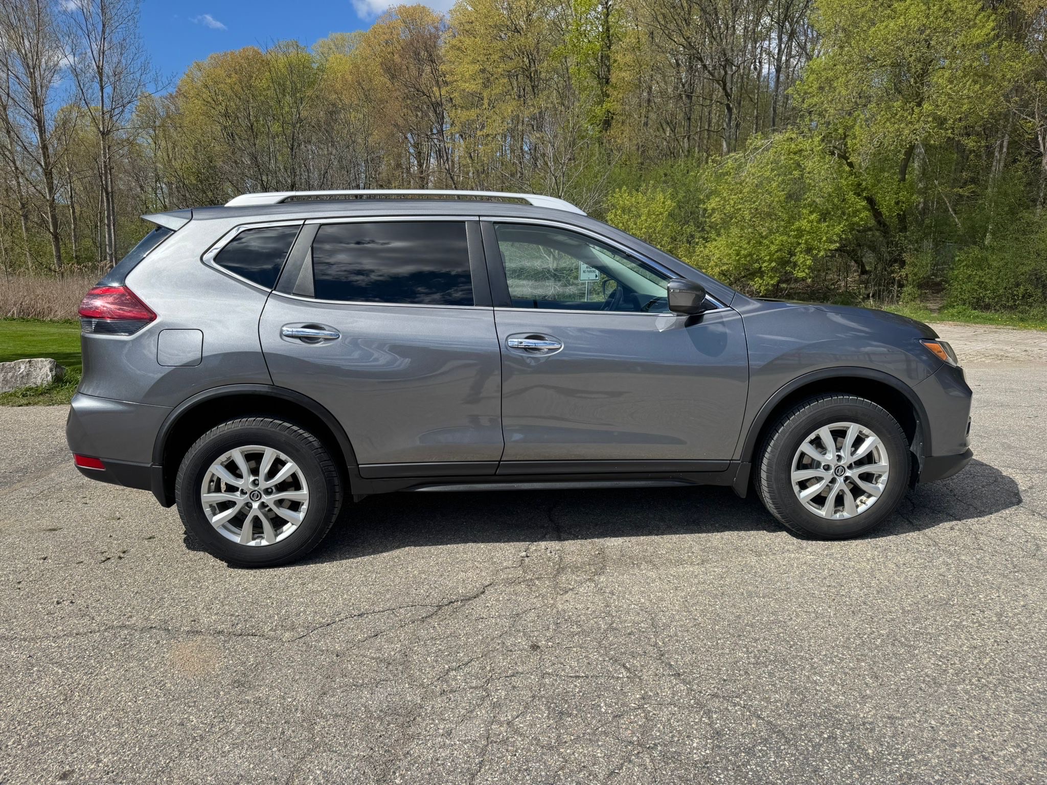 /canadacars/2018-Nissan-Rogue-980868985251423.jpg
