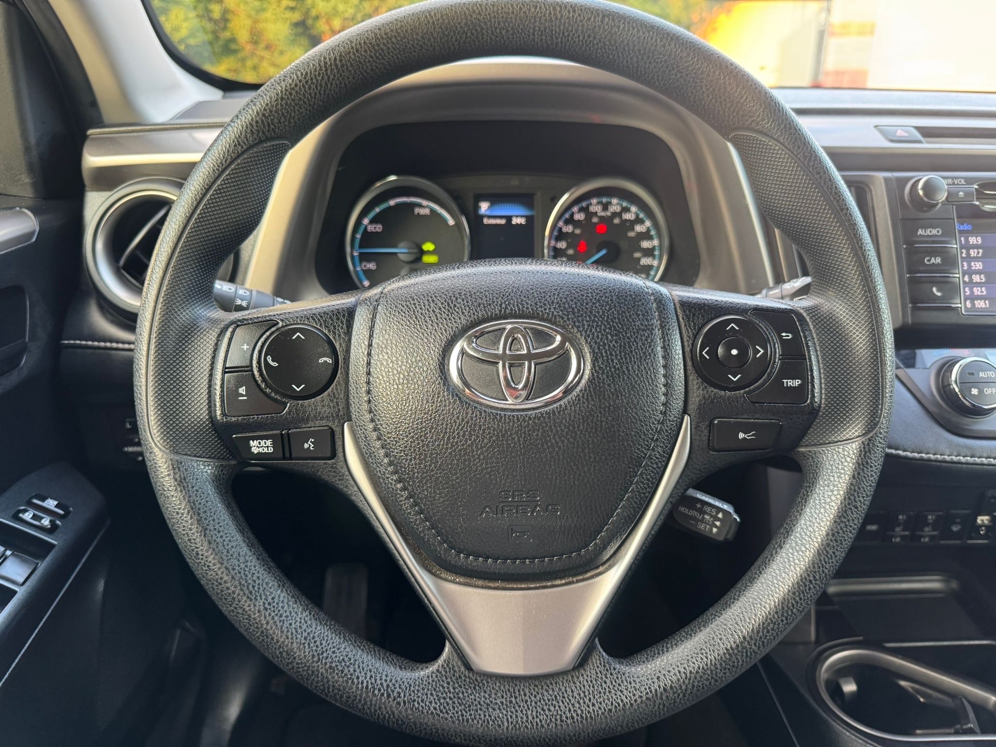/canadacars/2018-Toyota-RAV4-9151687477254997.jpg
