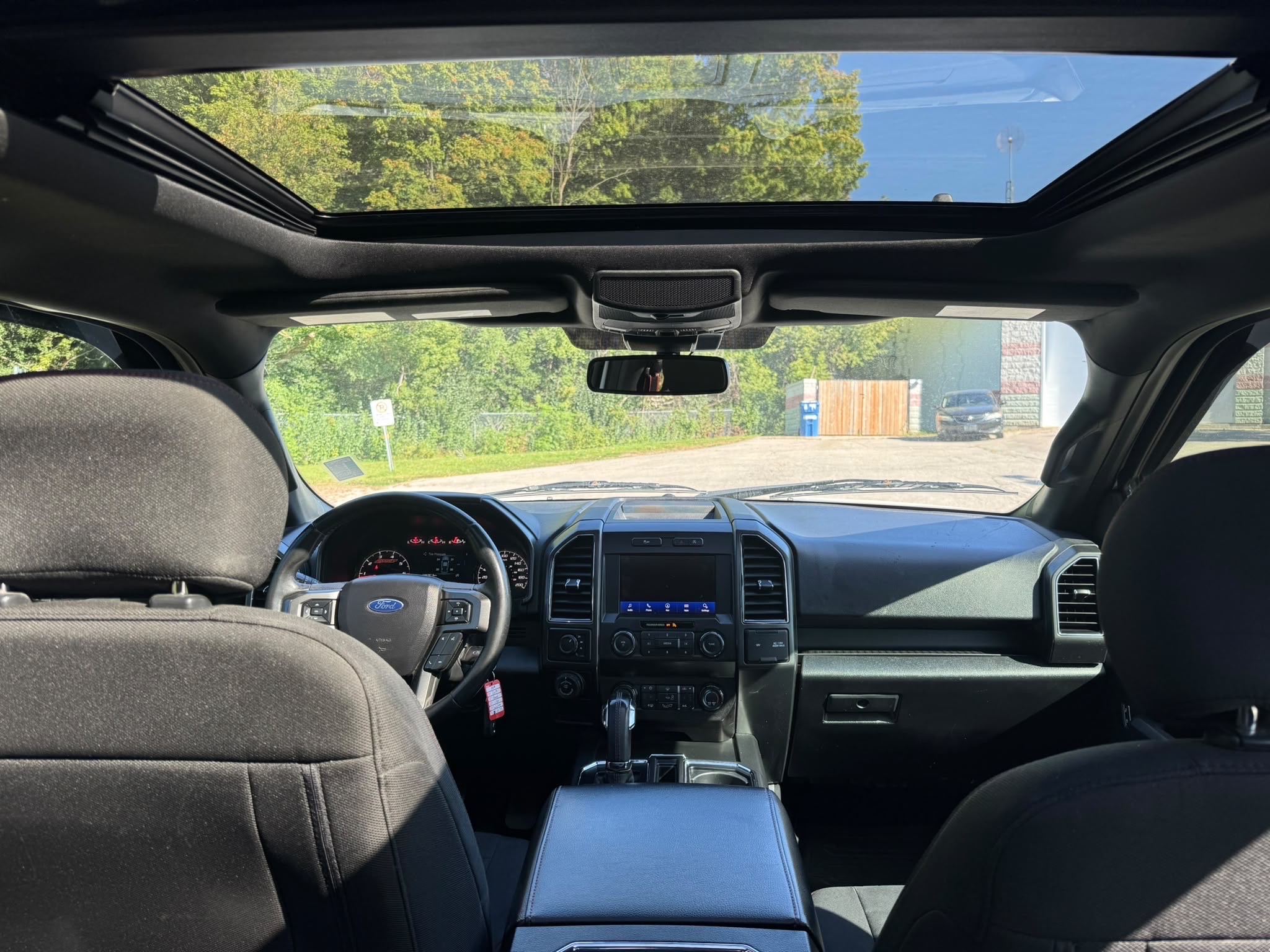/canadacars/2019-Ford-F-150-5265928267959696.jpg