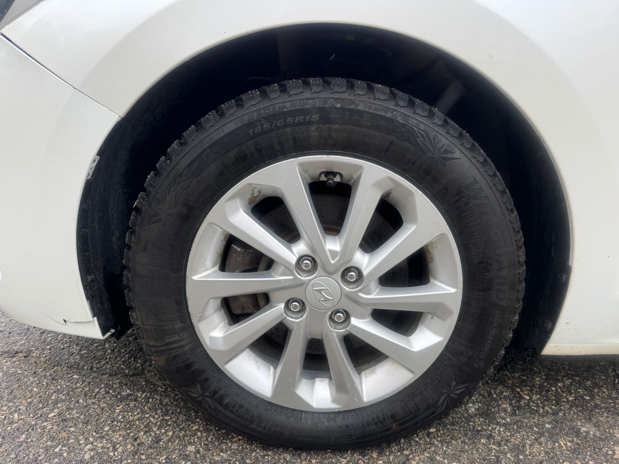 /canadacars/2019-Hyundai-Accent-2846536553856598.jpg