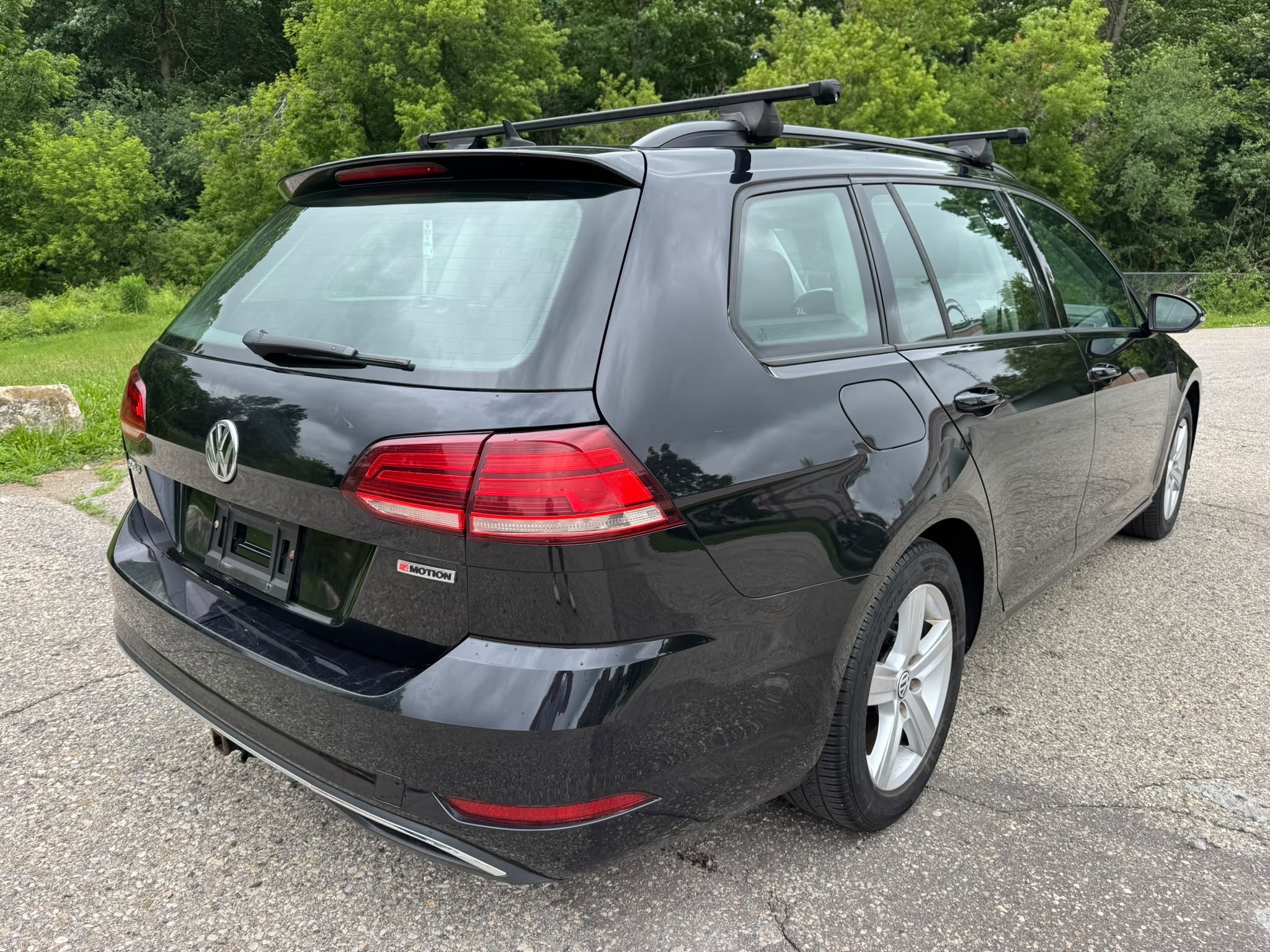 /canadacars/2019-Volkswagen-GolfSportWagen-4125624769388232.jpg