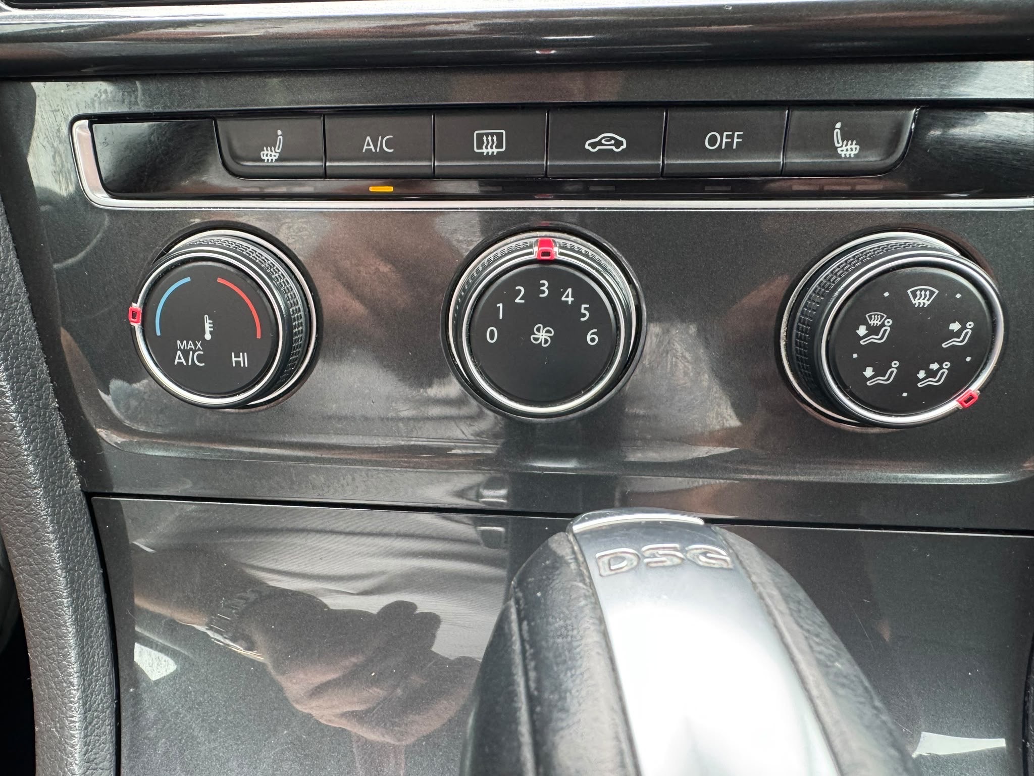 /canadacars/2019-Volkswagen-GolfSportWagen-5009665897807958.jpg