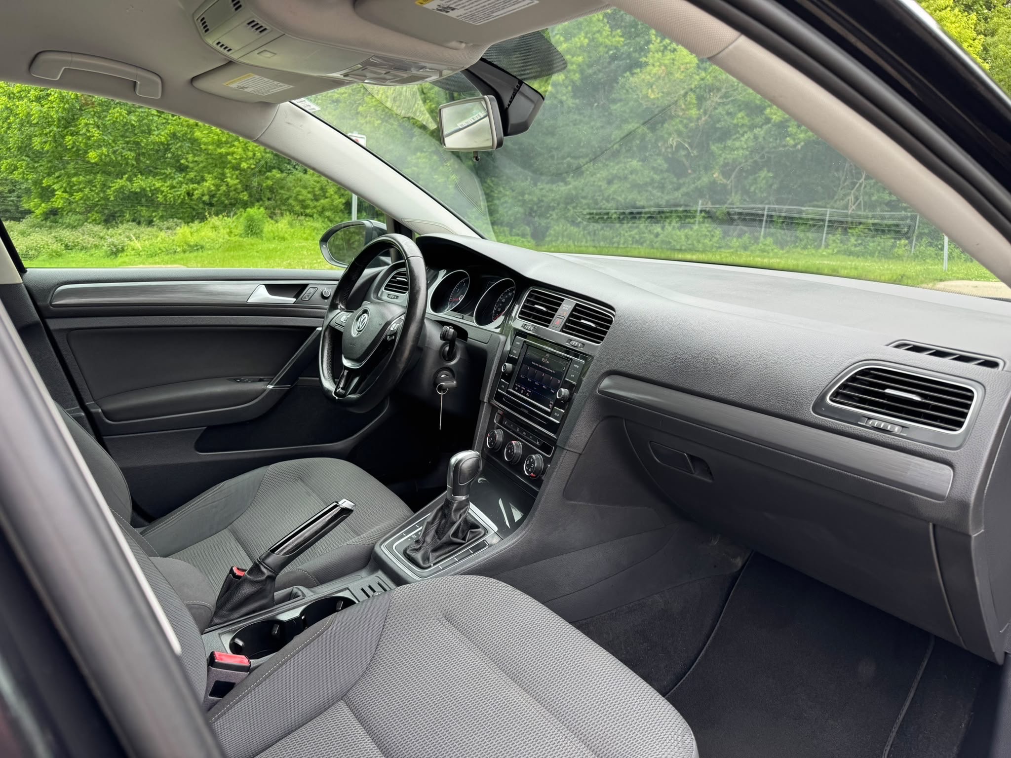 /canadacars/2019-Volkswagen-GolfSportWagen-8307681324220892.jpg