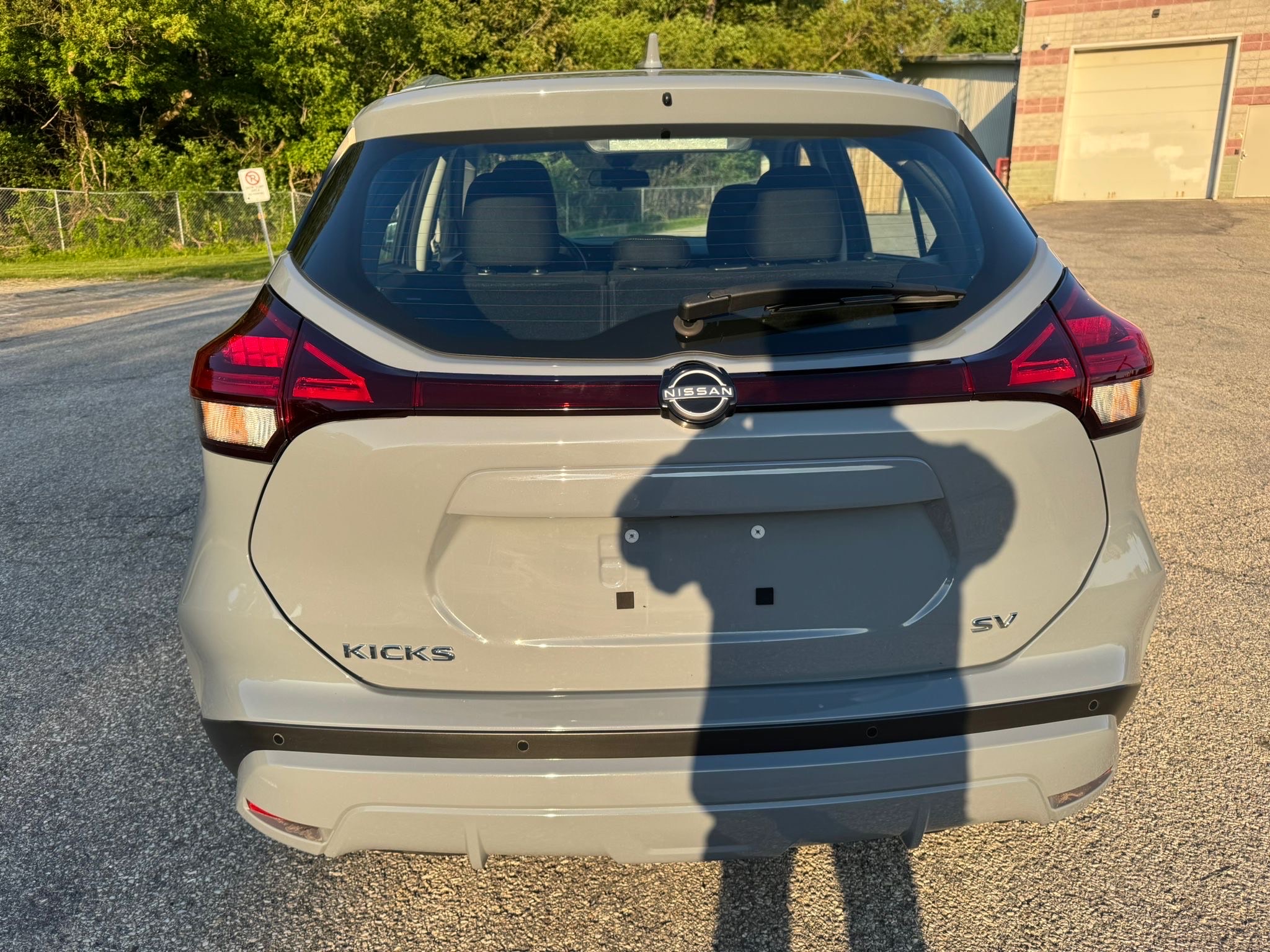 /canadacars/2024-Nissan-Kicks-40789346940538507.jpg