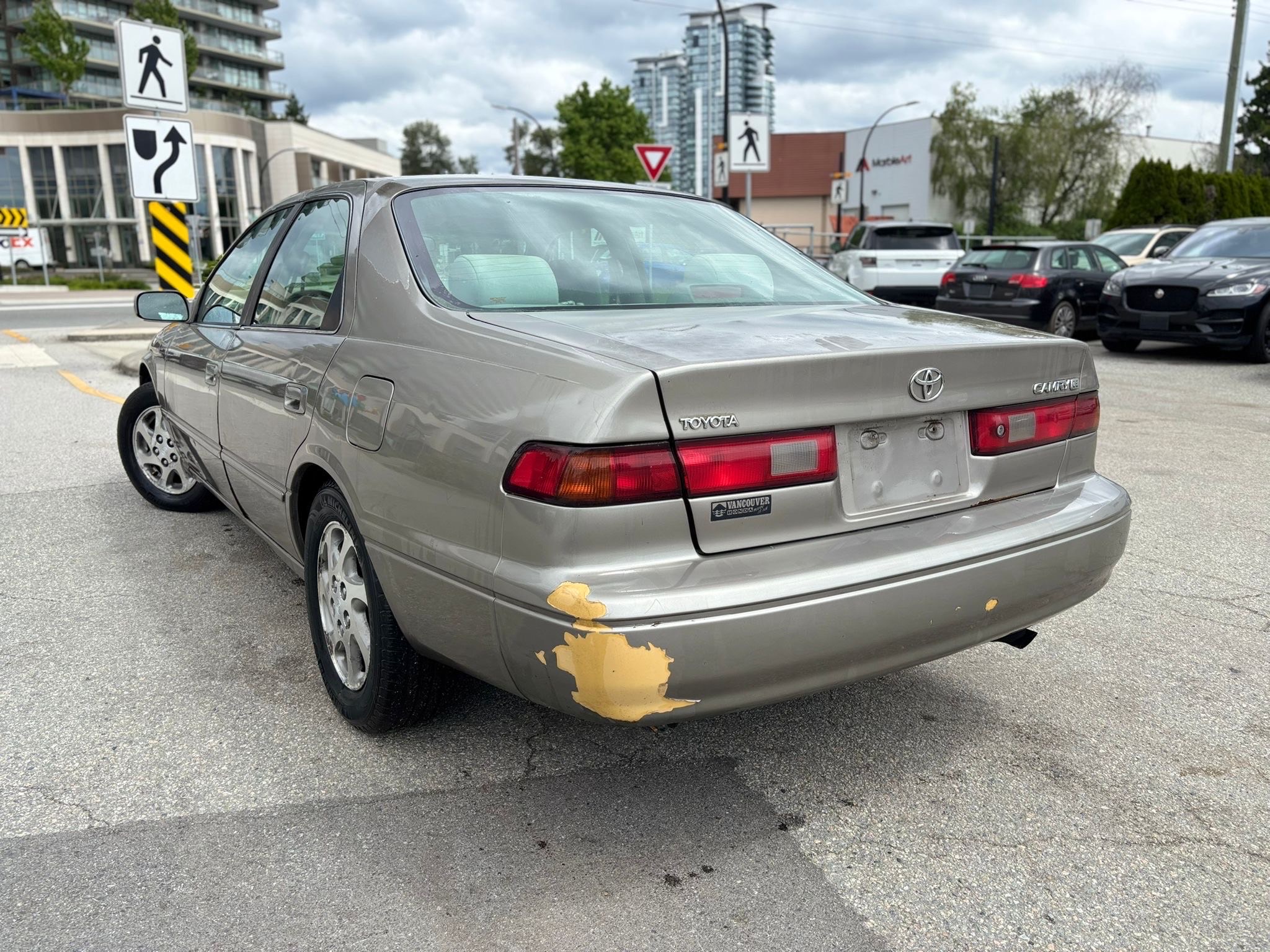 /canwestautoinc/1997-Toyota-Camry-5457627863605241.jpg