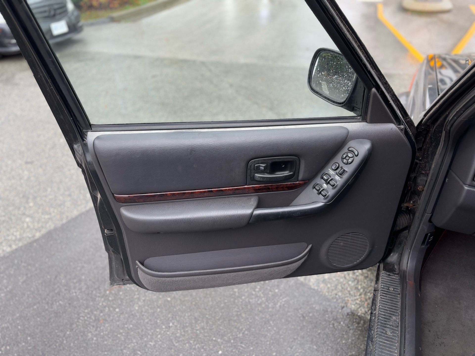 /canwestautoinc/1999-Jeep-Cherokee-7320241300541497.jpg