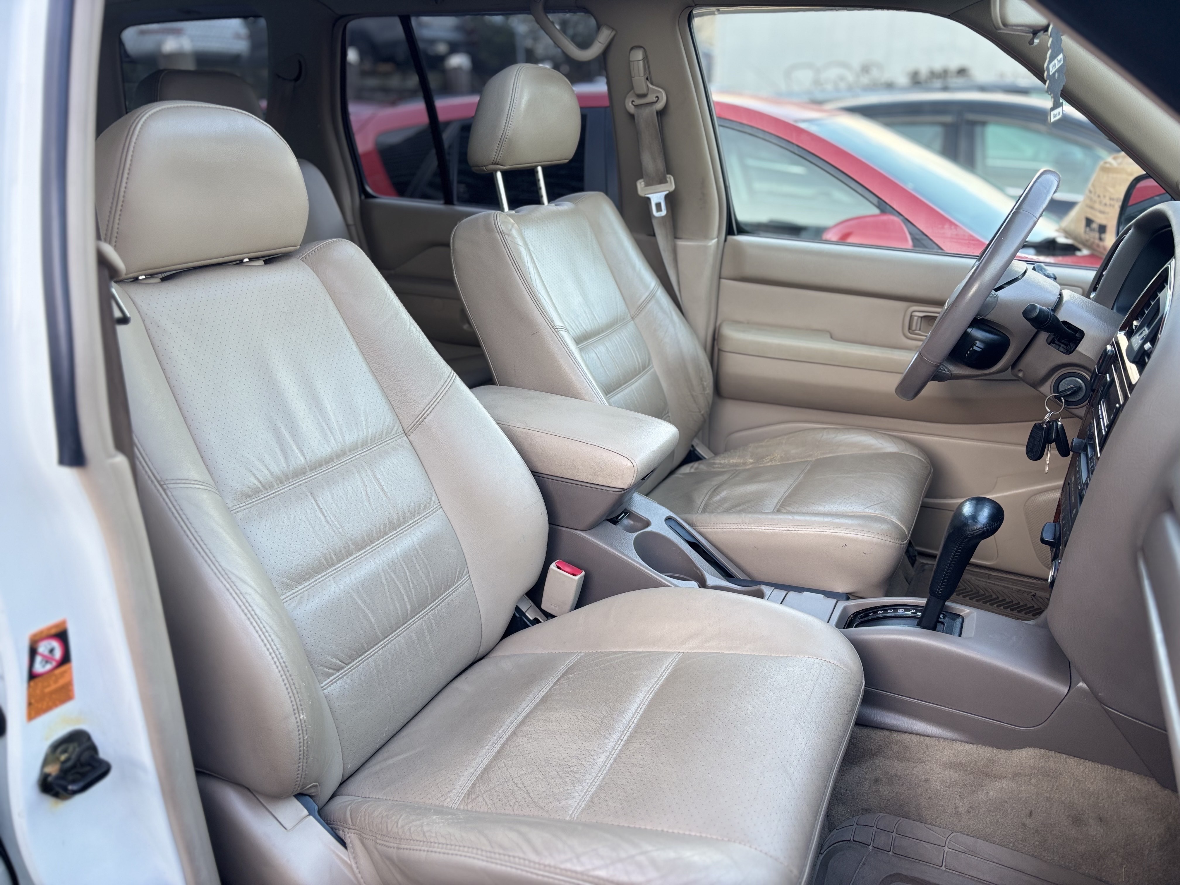 /canwestautoinc/2001-Nissan-Pathfinder-29969810293113697.jpg