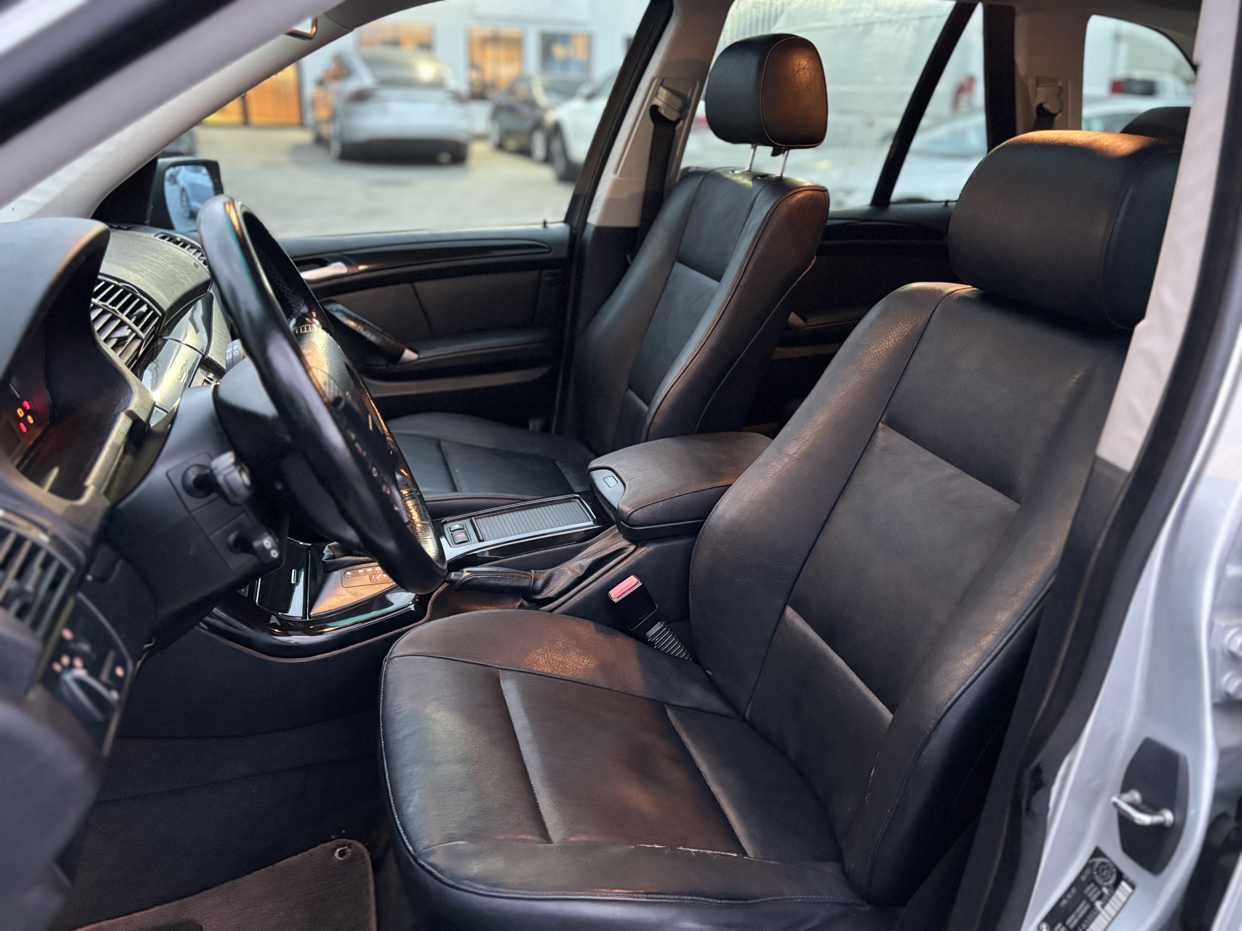 /canwestautoinc/2002-BMW-X5Series-07875517952914235.jpg