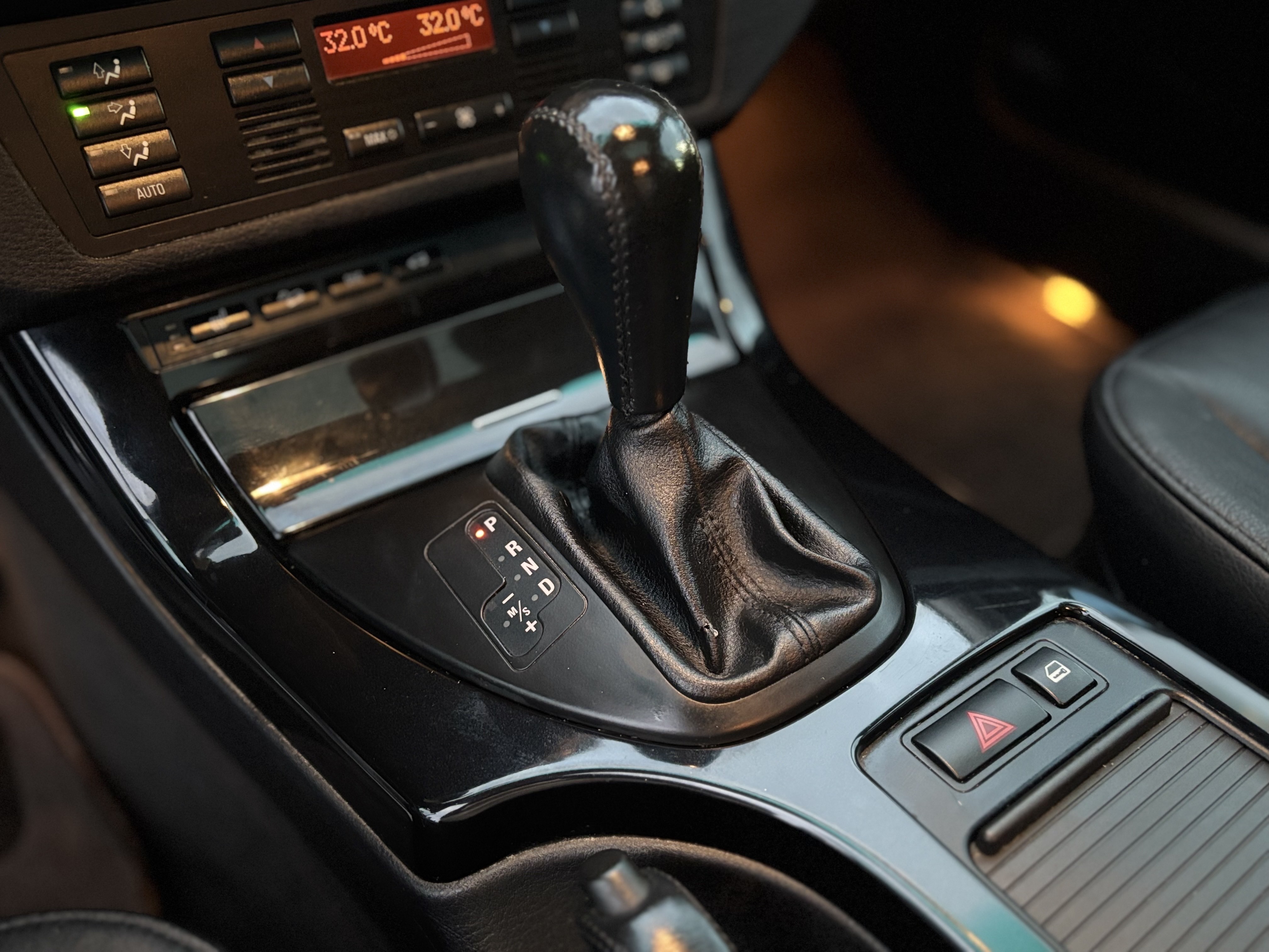 /canwestautoinc/2002-BMW-X5Series-11759820049855141.jpg