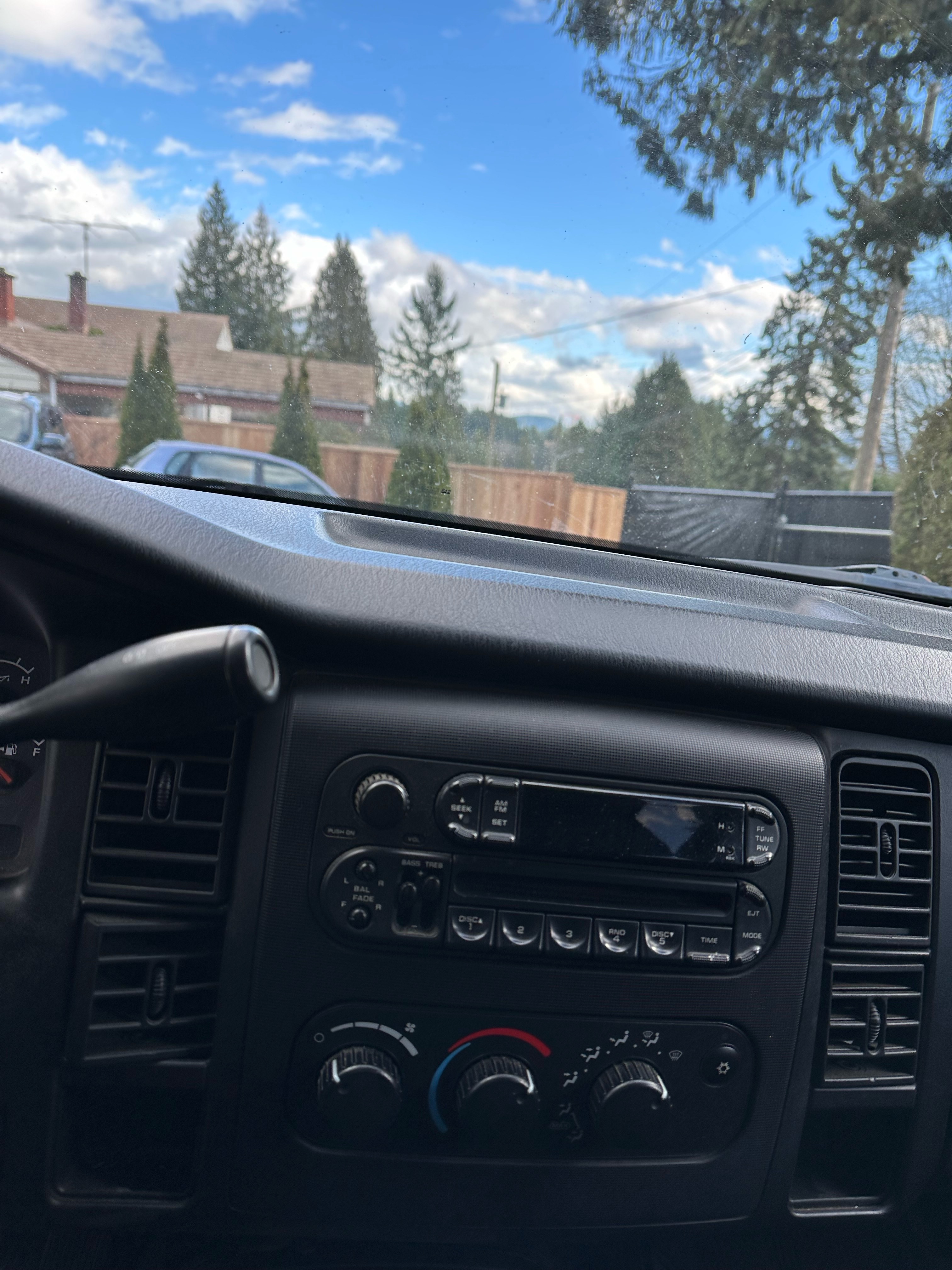 /canwestautoinc/2002-Dodge-Dakota-4315603065855673.jpg