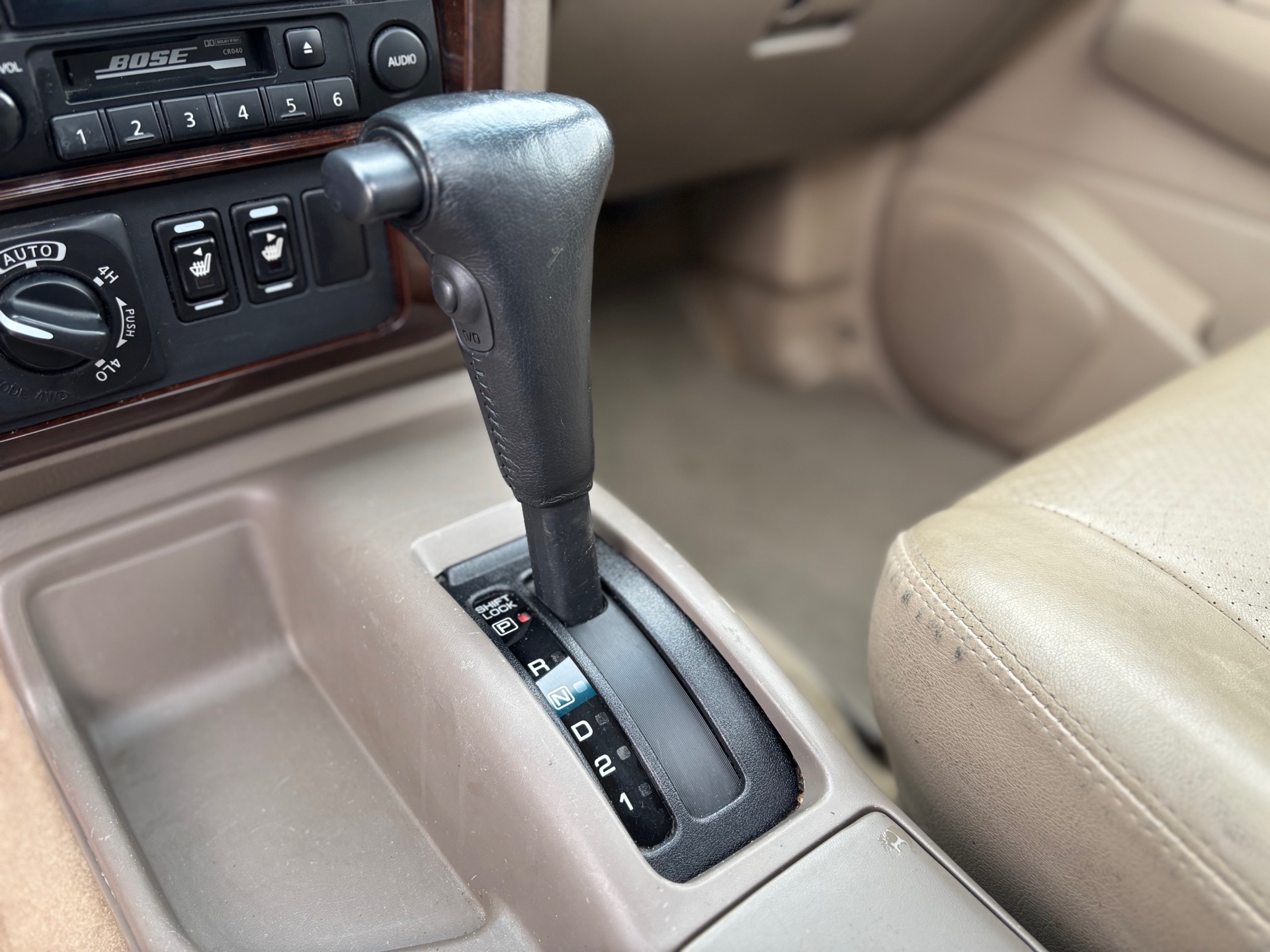 /canwestautoinc/2002-Nissan-Pathfinder-5041144008330236.jpg