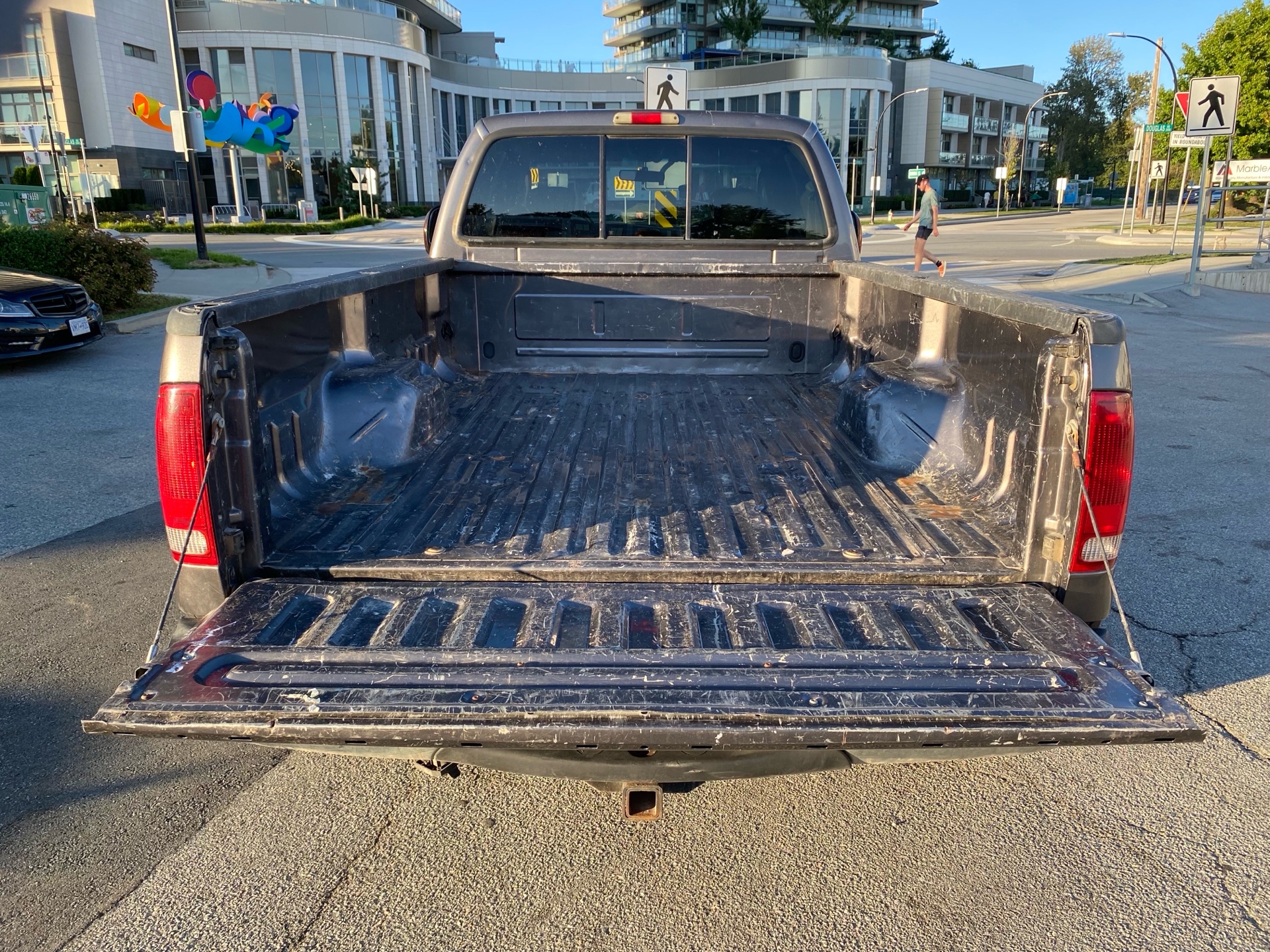 /canwestautoinc/2003-Ford-SuperDuty-18728893717507145.jpg