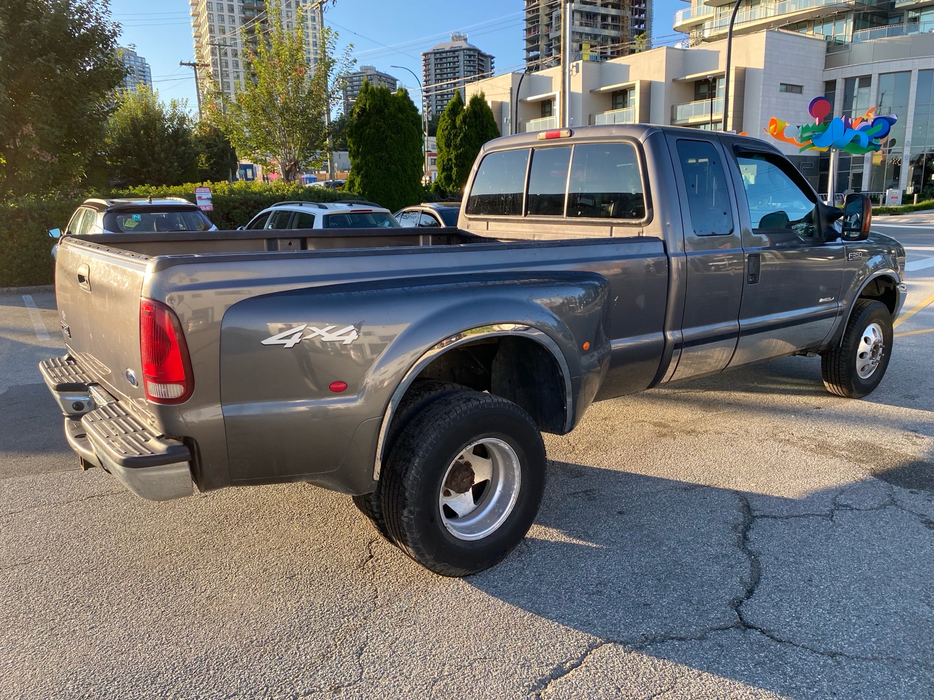 /canwestautoinc/2003-Ford-SuperDuty-40309956498684296.jpg
