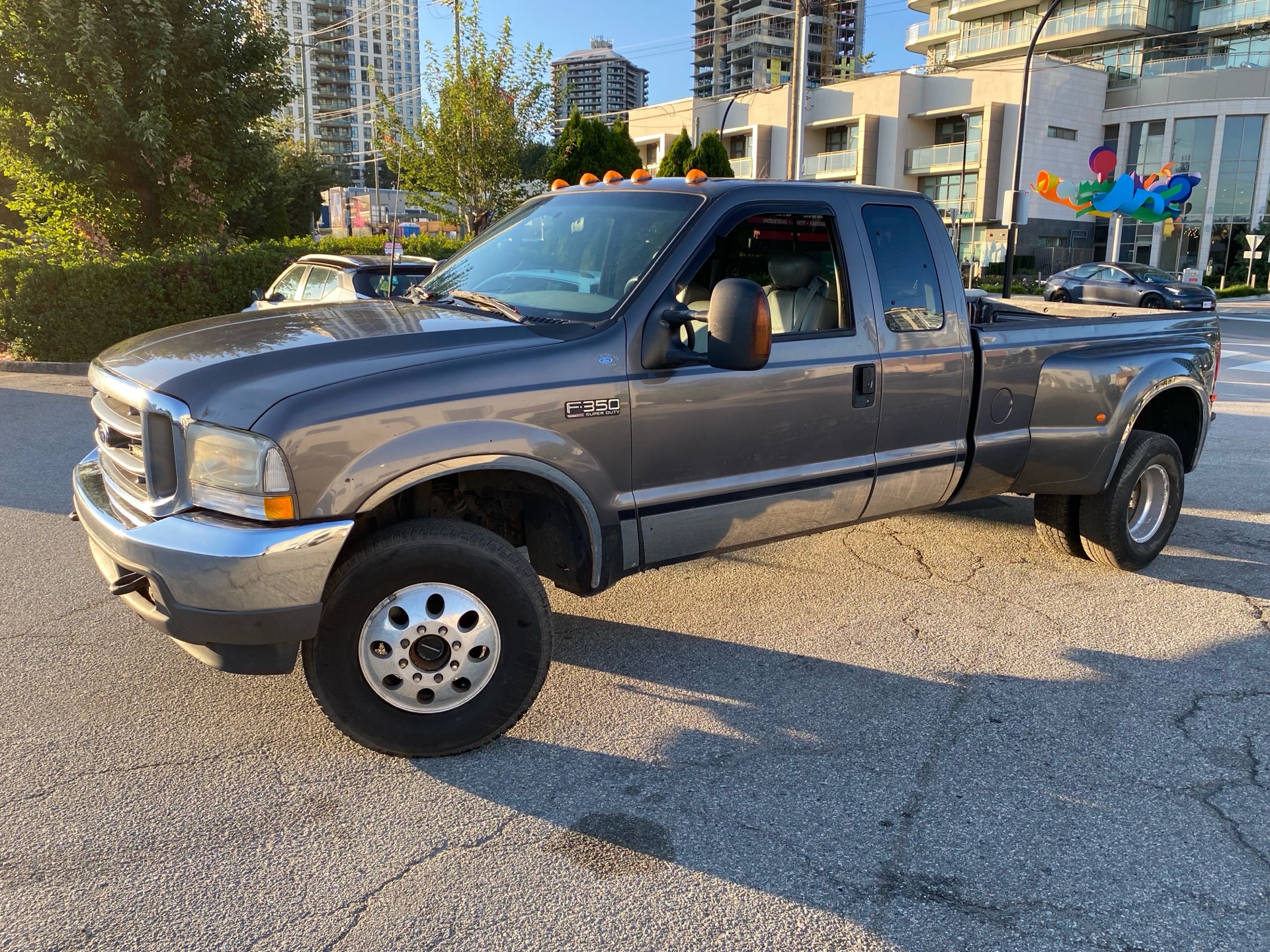 /canwestautoinc/2003-Ford-SuperDuty-8992711233171442.jpg