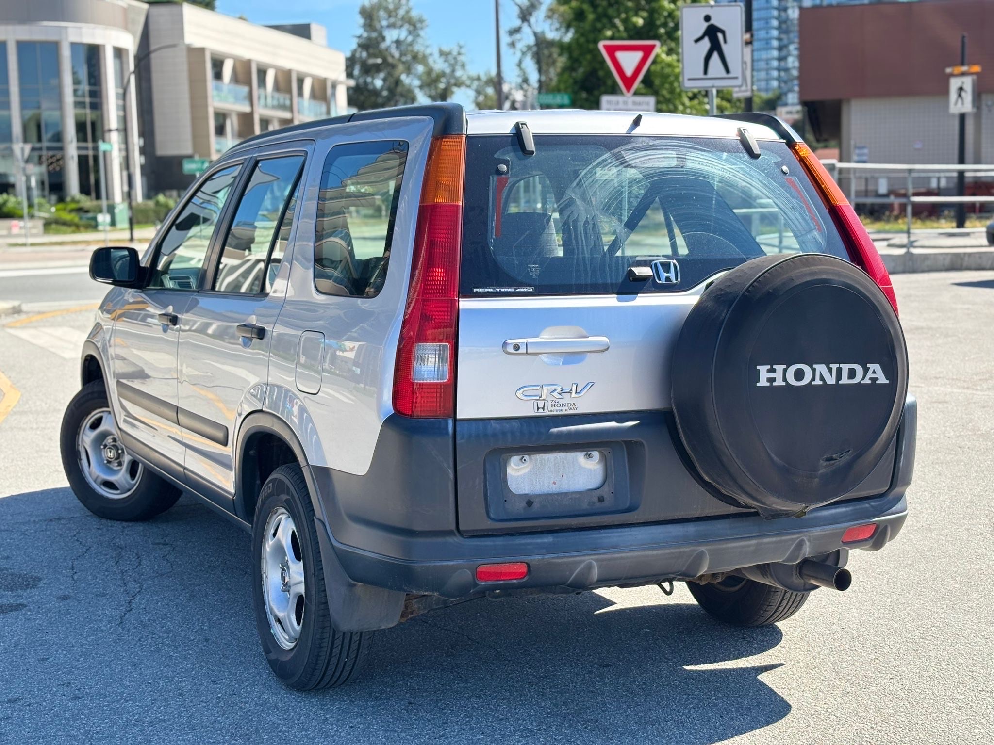 /canwestautoinc/2003-Honda-CR-V-7152668667496314.jpg