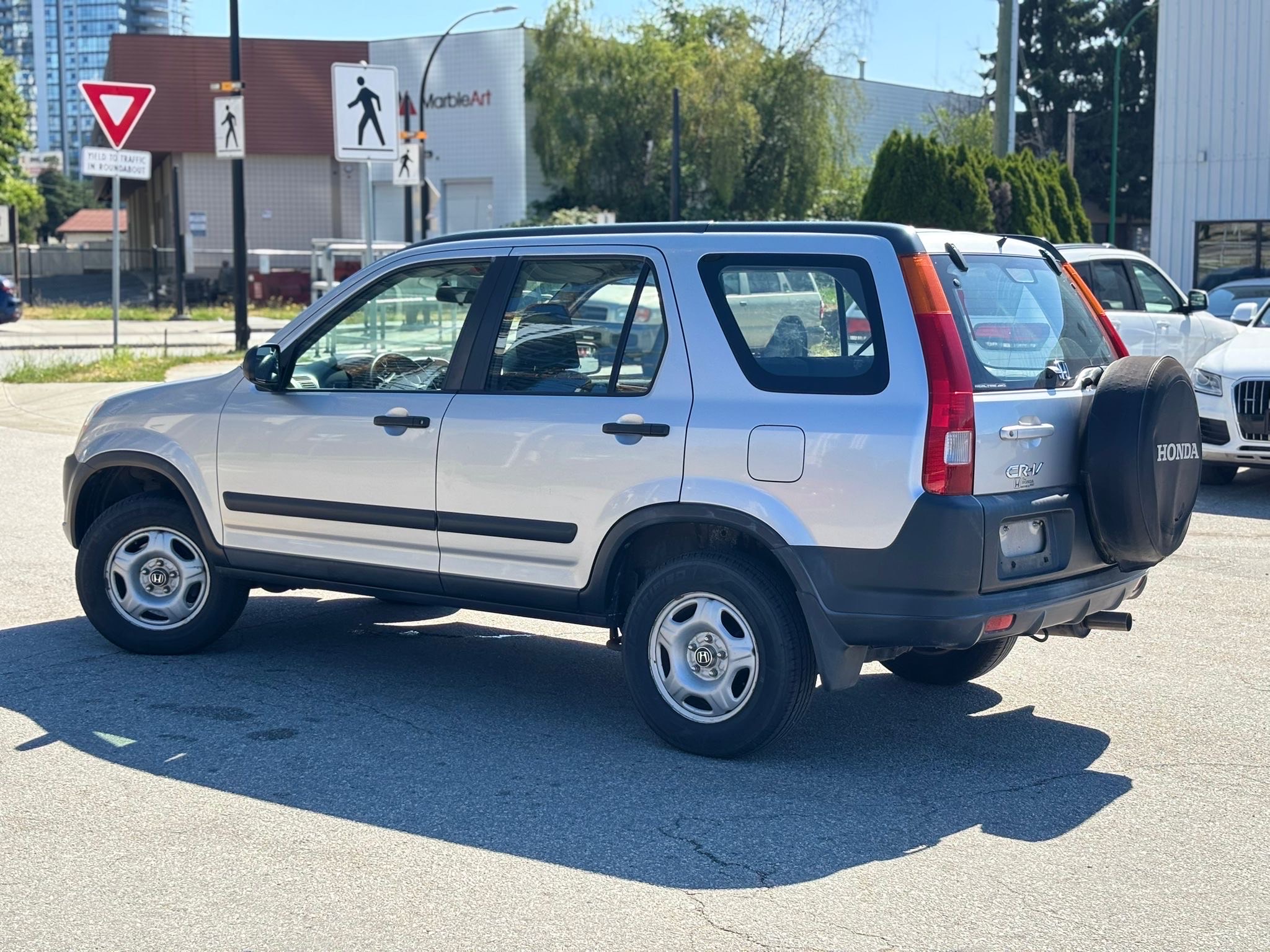 /canwestautoinc/2003-Honda-CR-V-7243879341087132.jpg