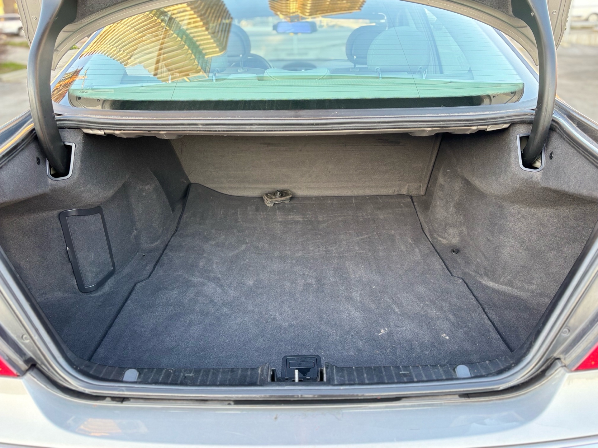 /canwestautoinc/2003-Mercedes-Benz-E-Class-14823282969924345.jpg