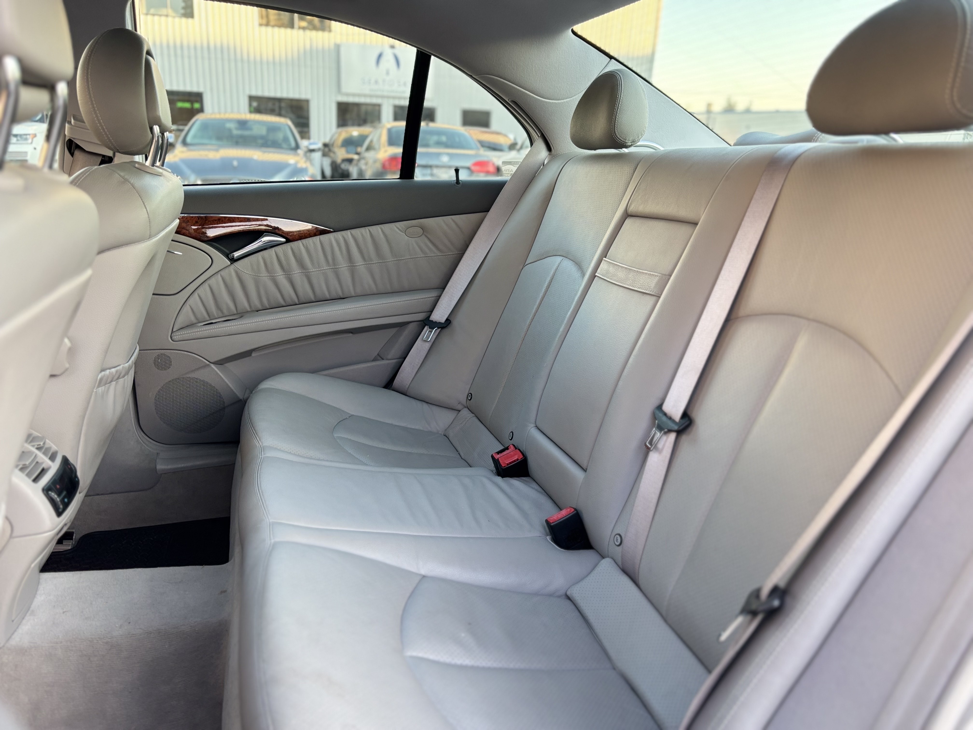 /canwestautoinc/2003-Mercedes-Benz-E-Class-33355569248807115.jpg