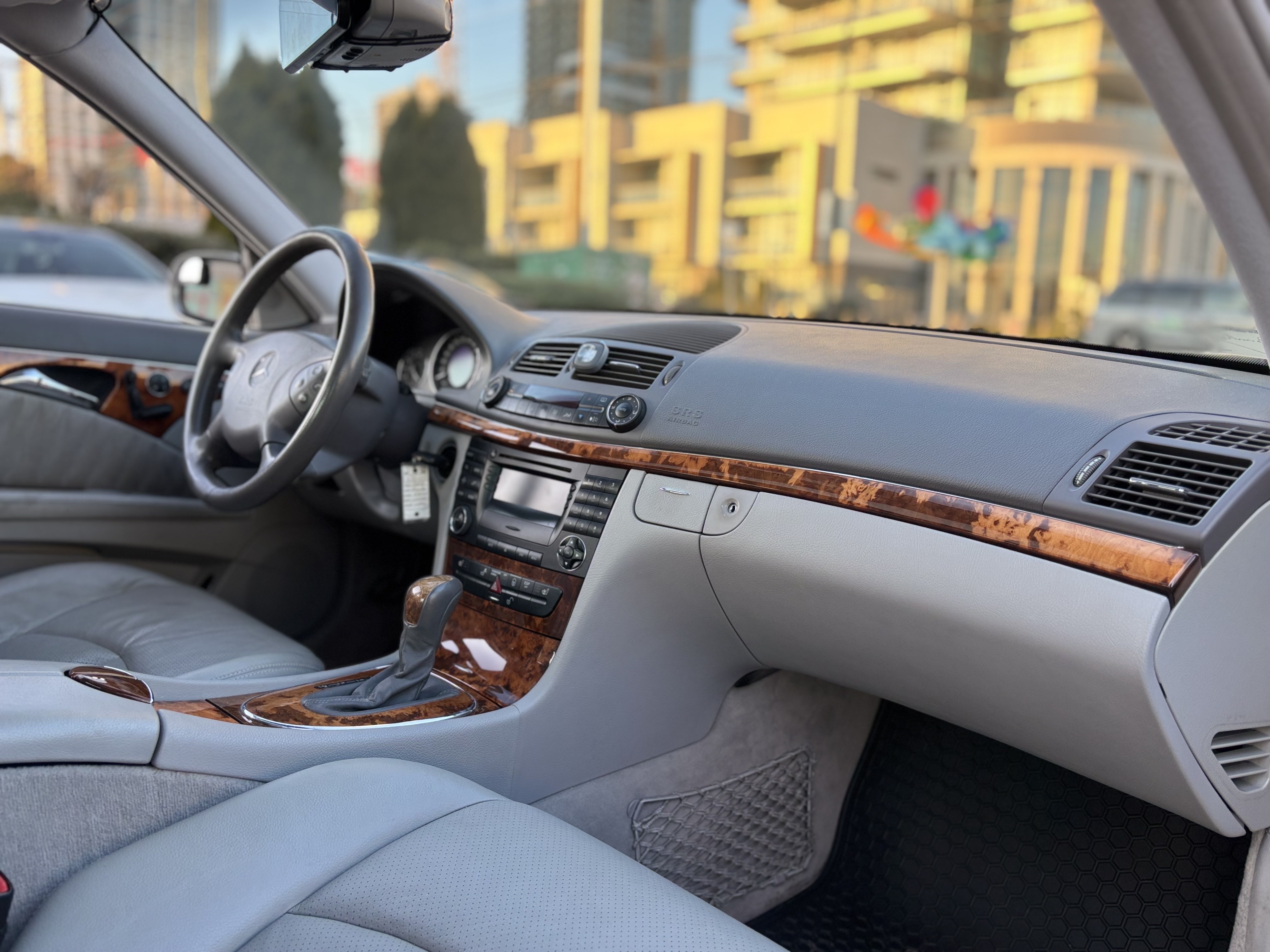 /canwestautoinc/2003-Mercedes-Benz-E-Class-6402827115676069.jpg