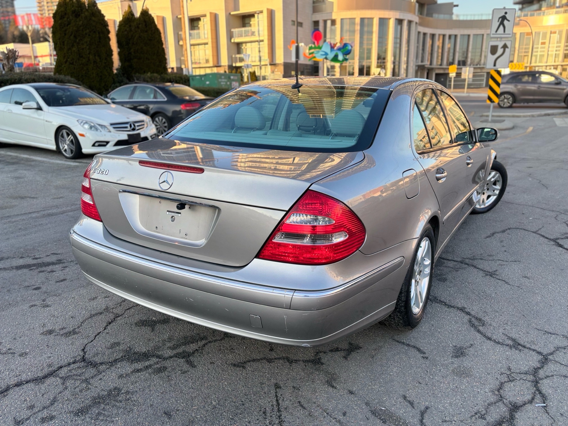 /canwestautoinc/2003-Mercedes-Benz-E-Class-7904338995056677.jpg