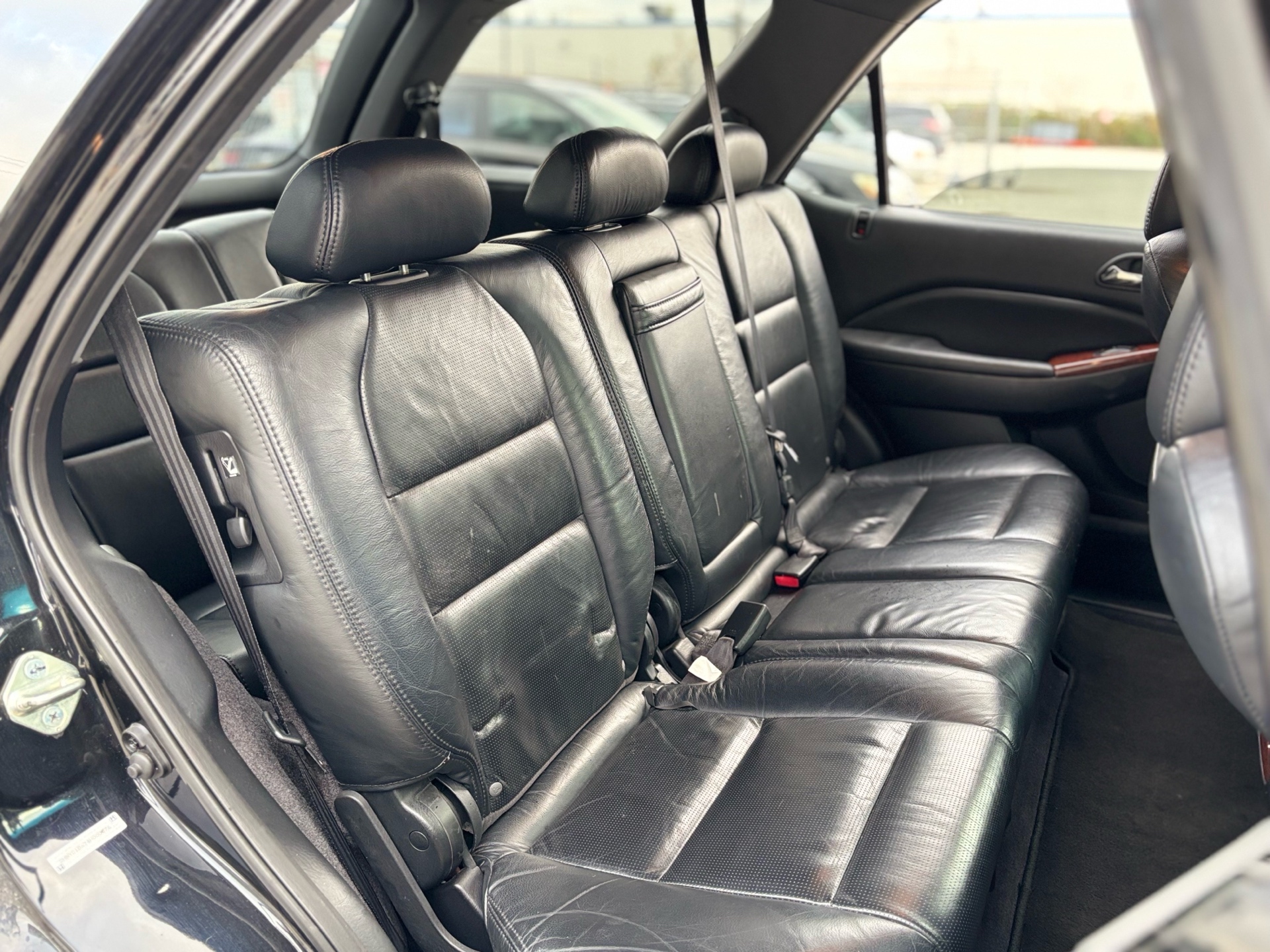 /canwestautoinc/2004-Acura-MDX-19953995260738733.jpg