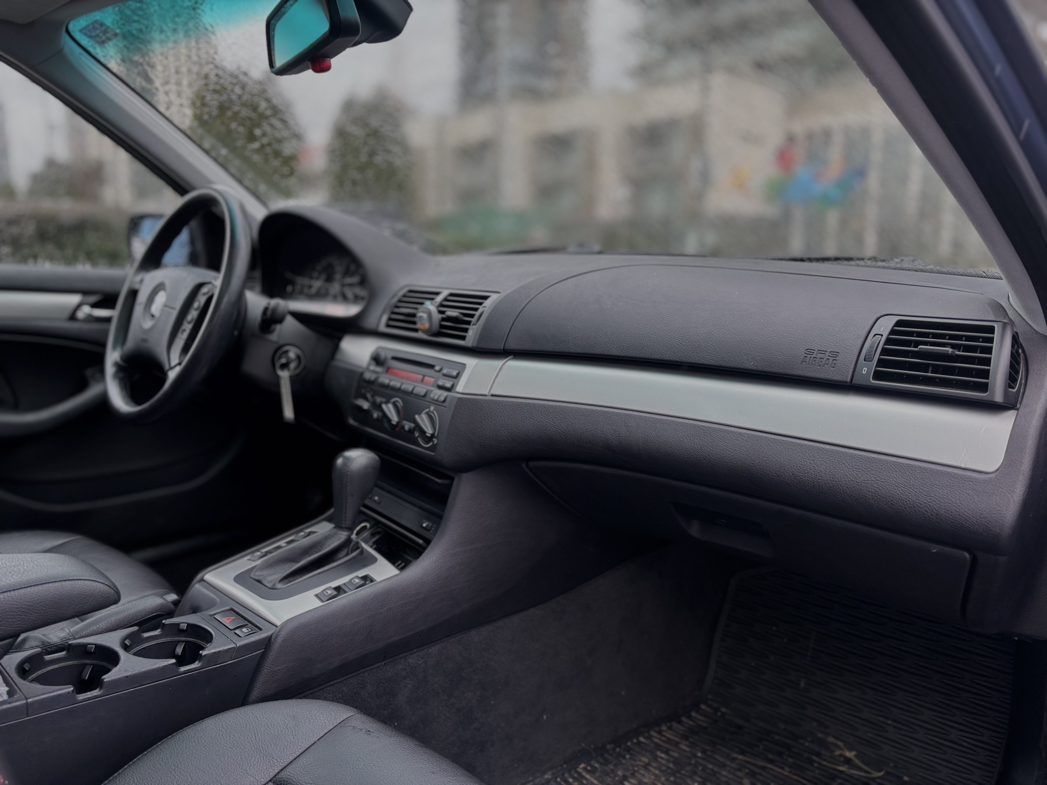 /canwestautoinc/2004-BMW-3Series-4287735621278739.jpg