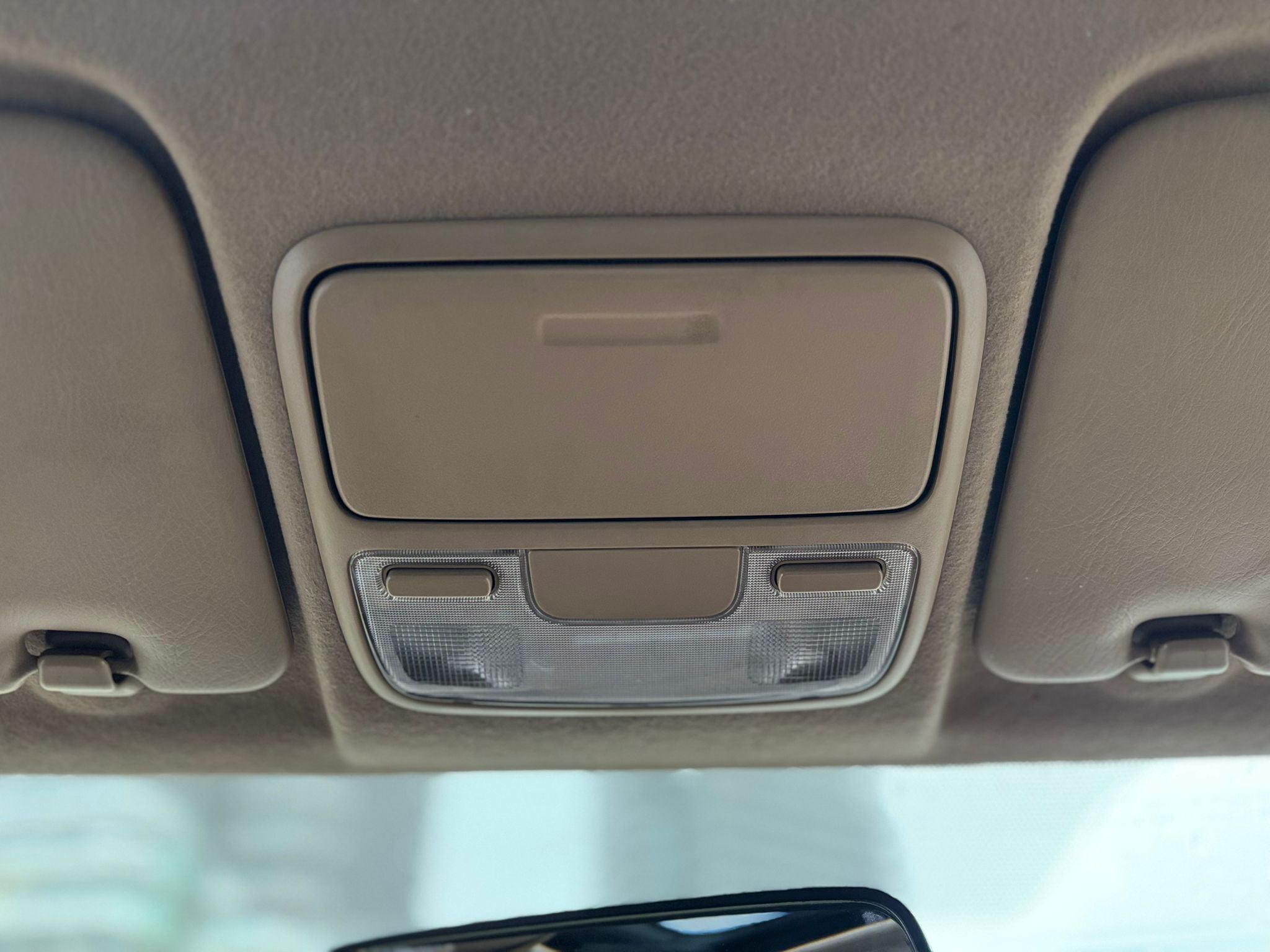 /canwestautoinc/2004-Honda-CR-V-36330119759690893.jpg